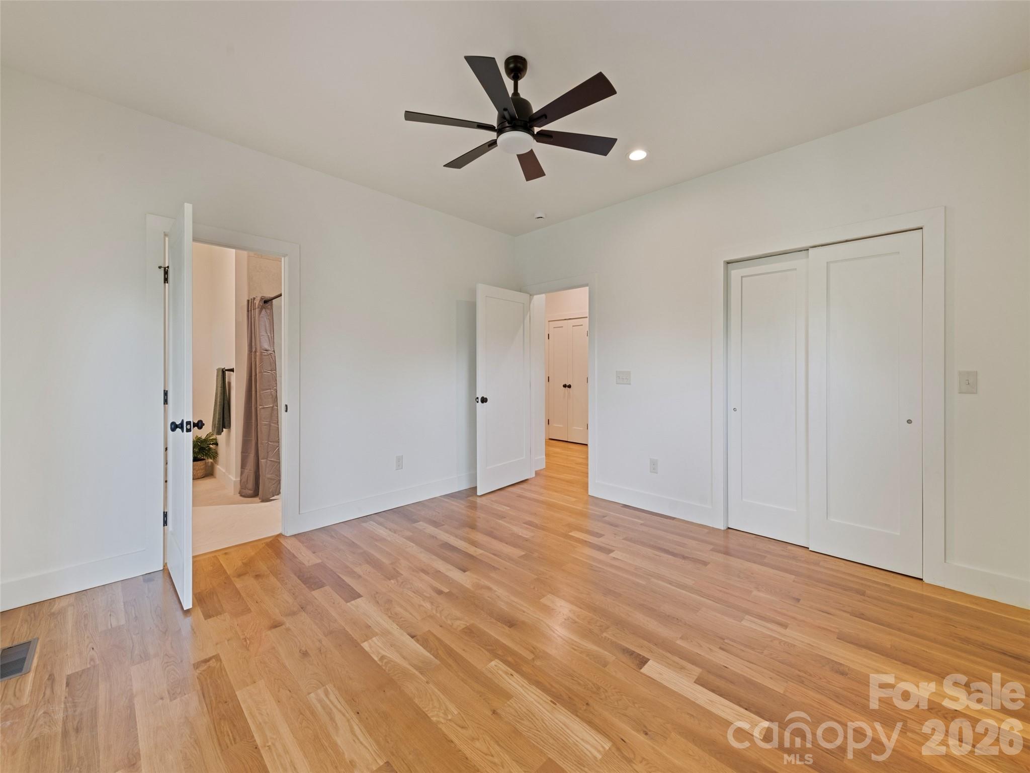 The Ridge At Irontree - Residential