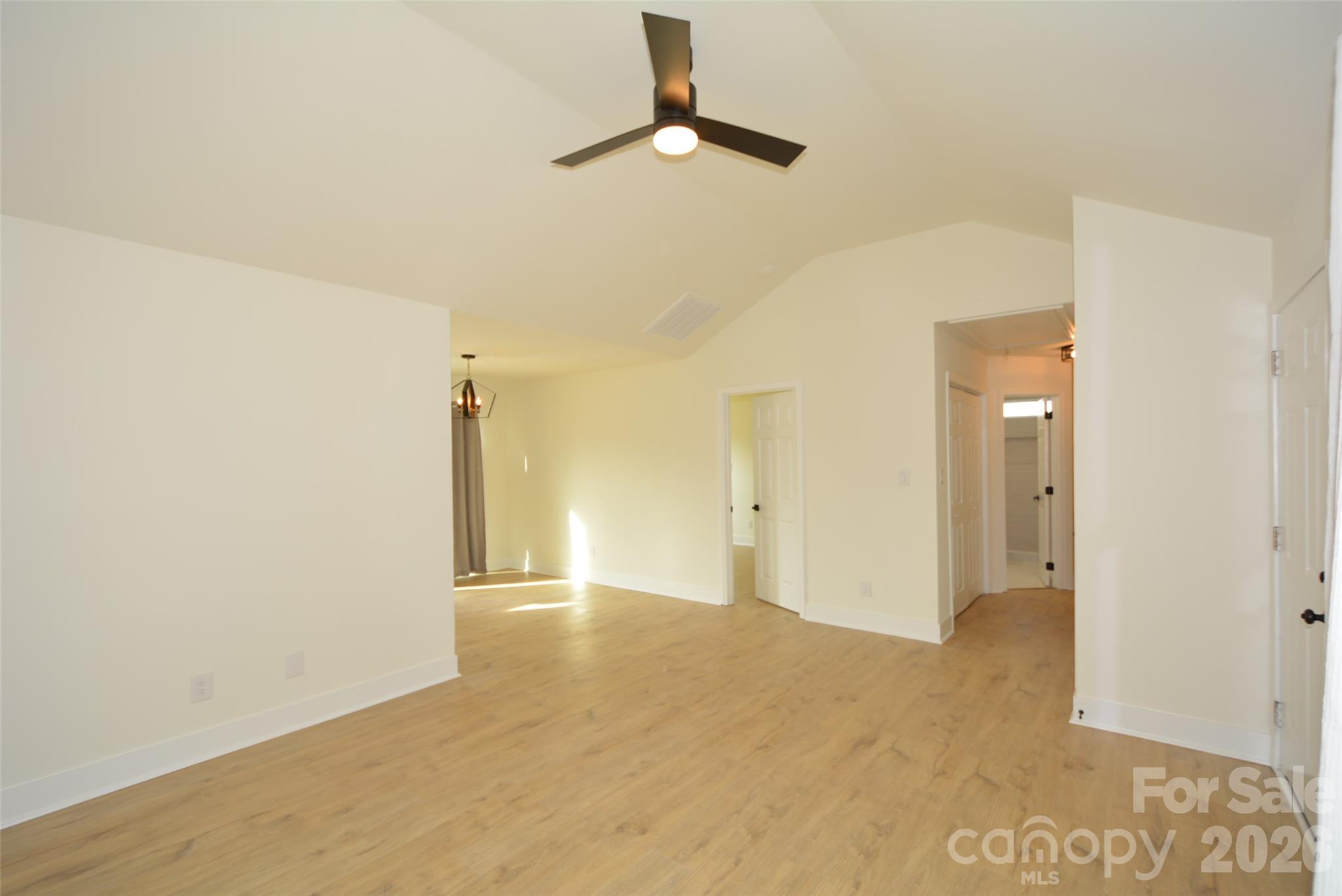 Sullins Creek - Residential