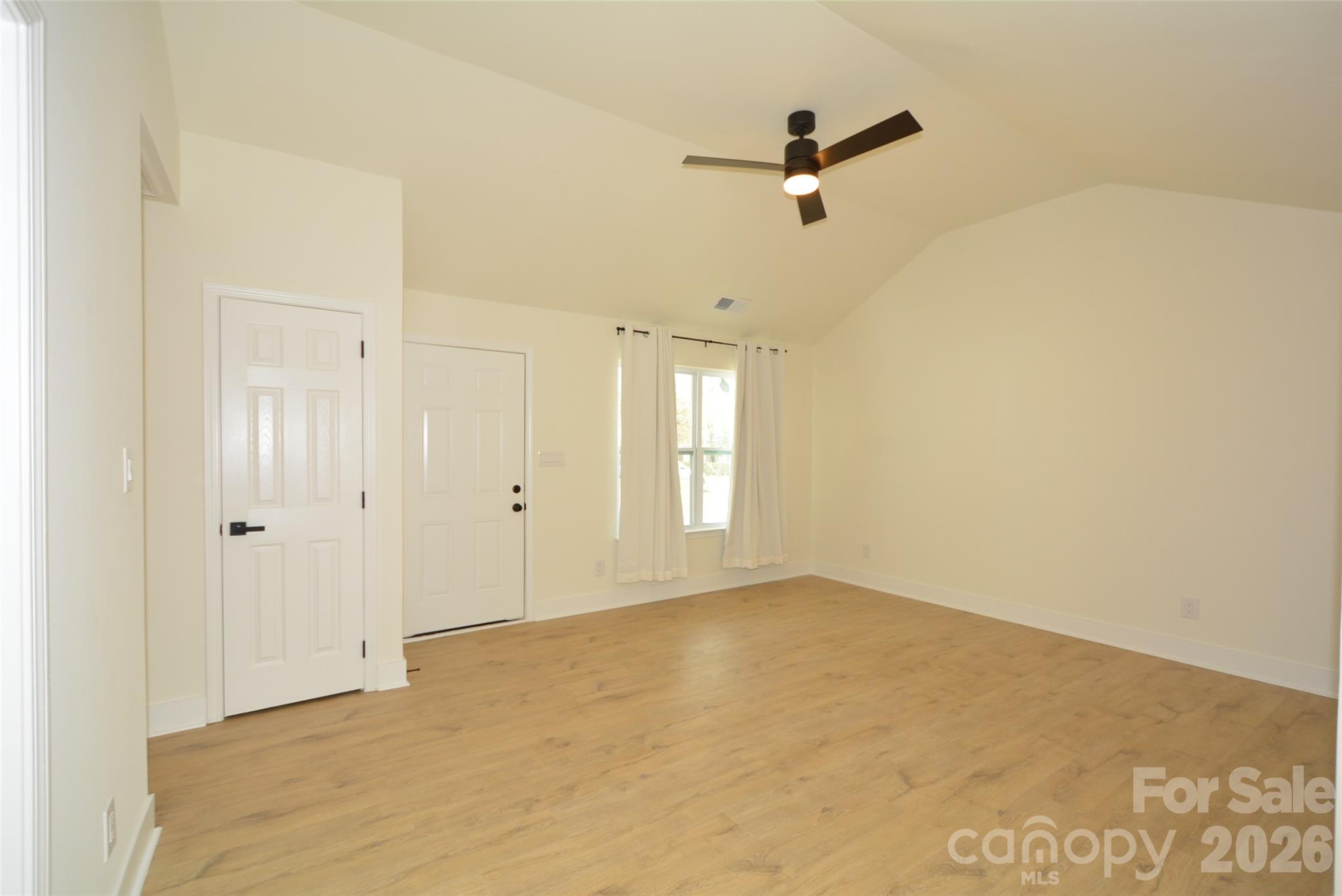 Sullins Creek - Residential