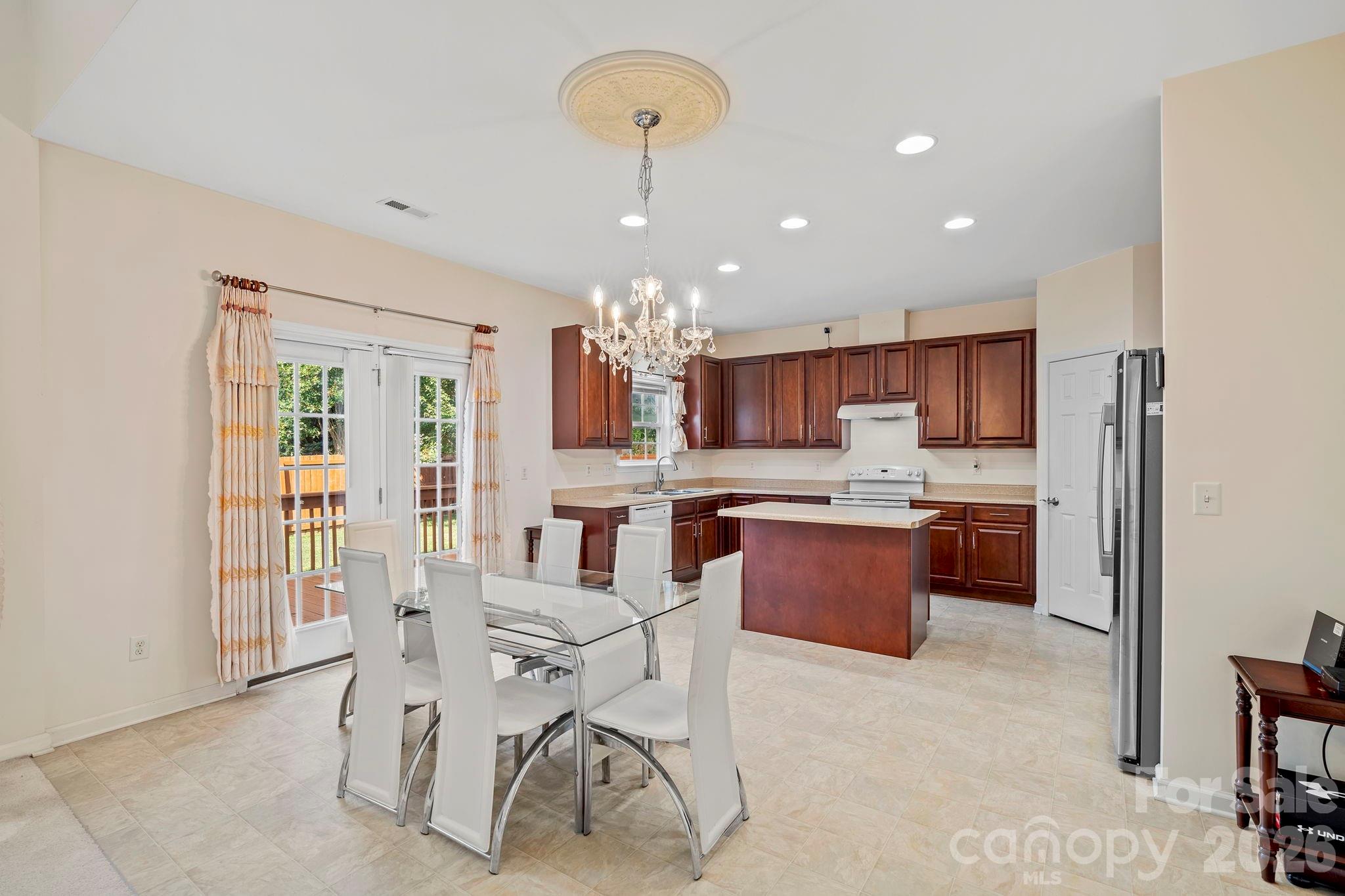 Riverwalk - Residential