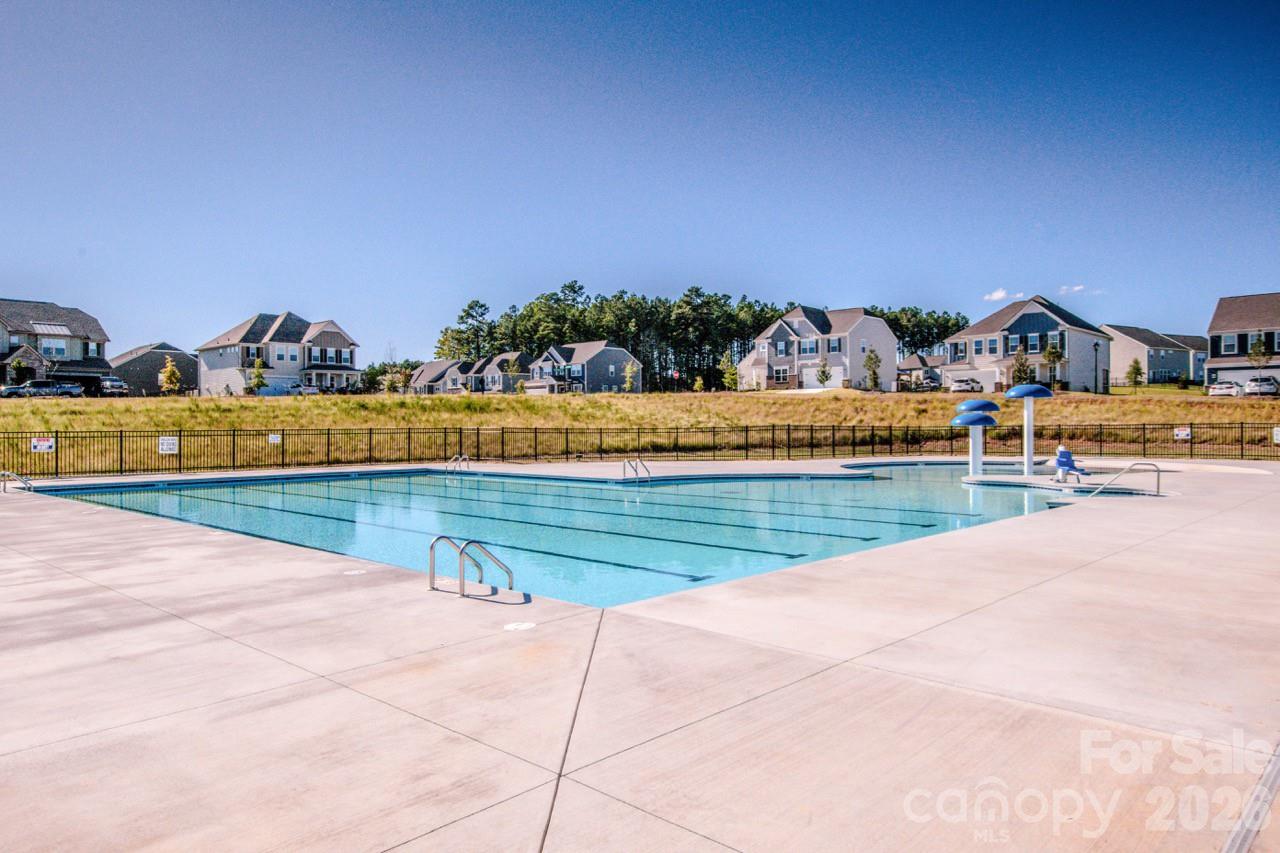 Falls Cove at Lake Norman - Residential
