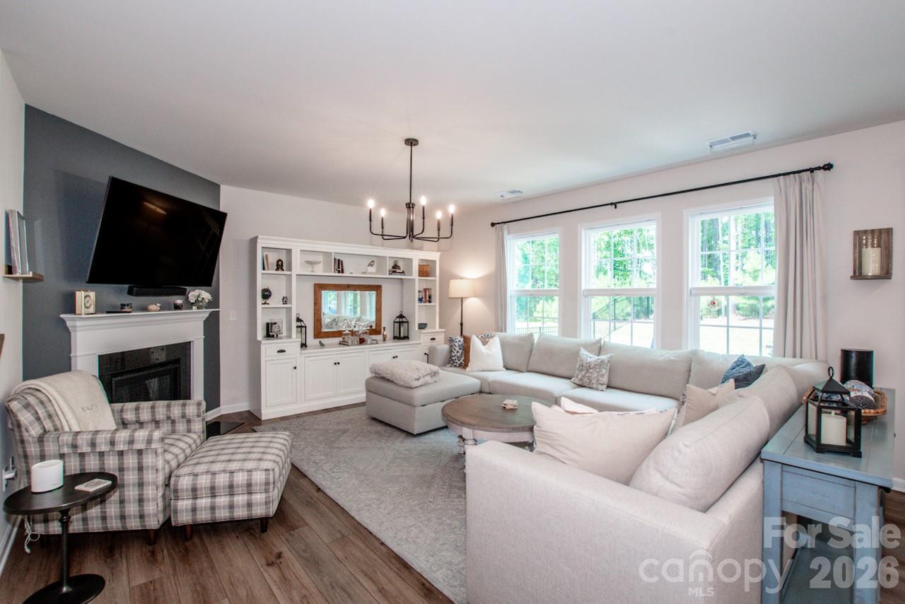 Falls Cove at Lake Norman - Residential