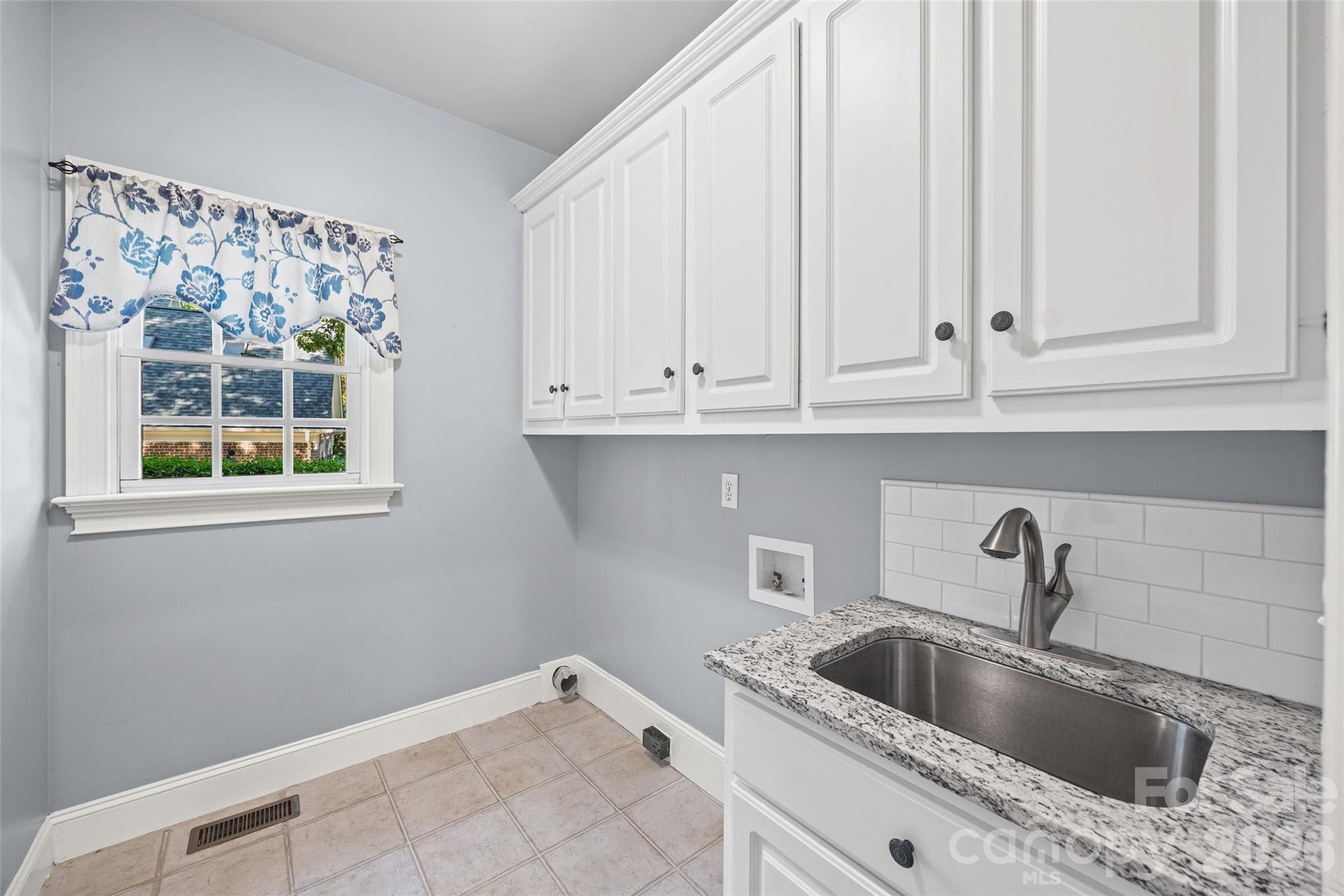 Kensington At Ballantyne - Residential