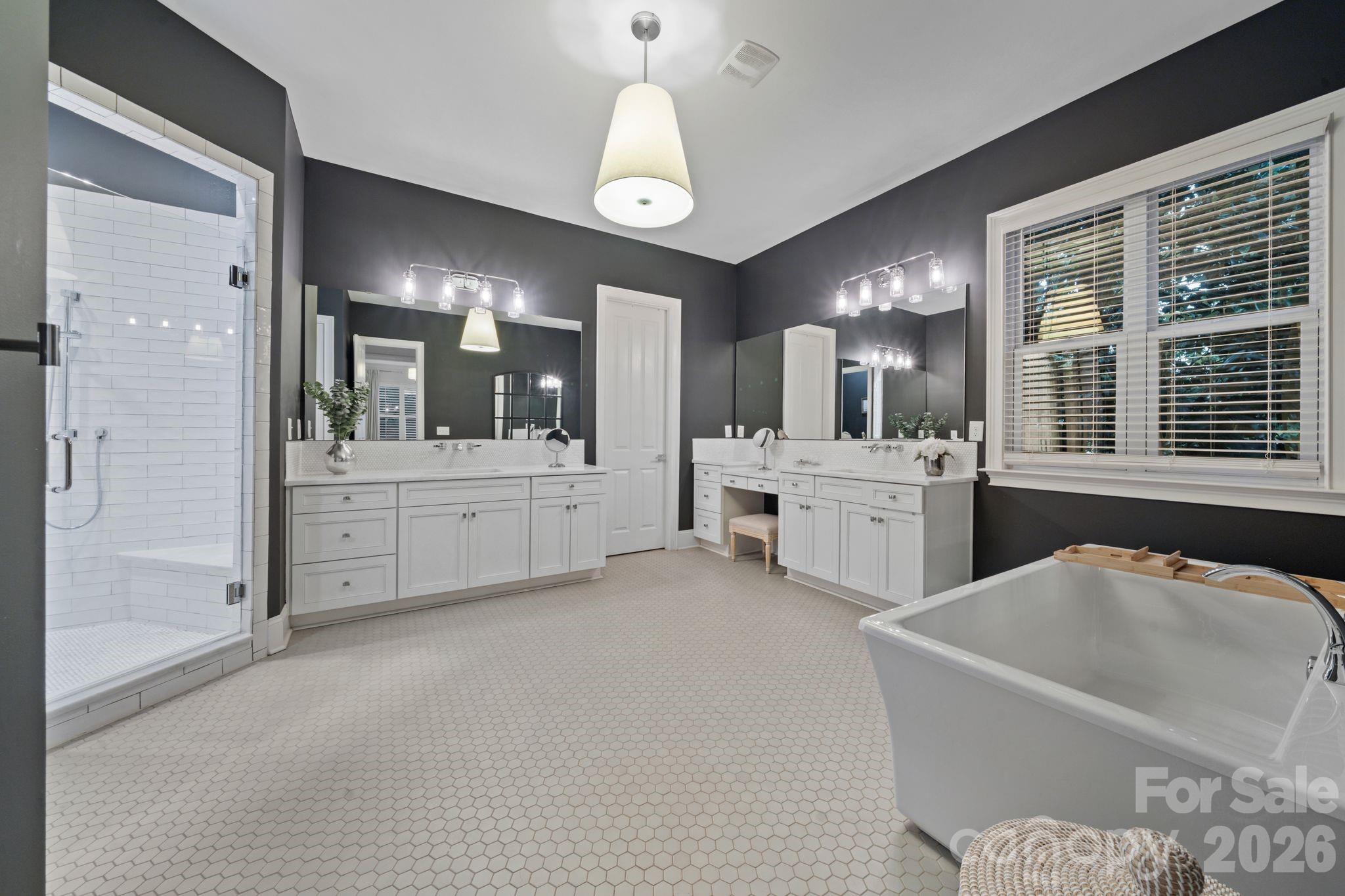 McLean - South Shore - Residential