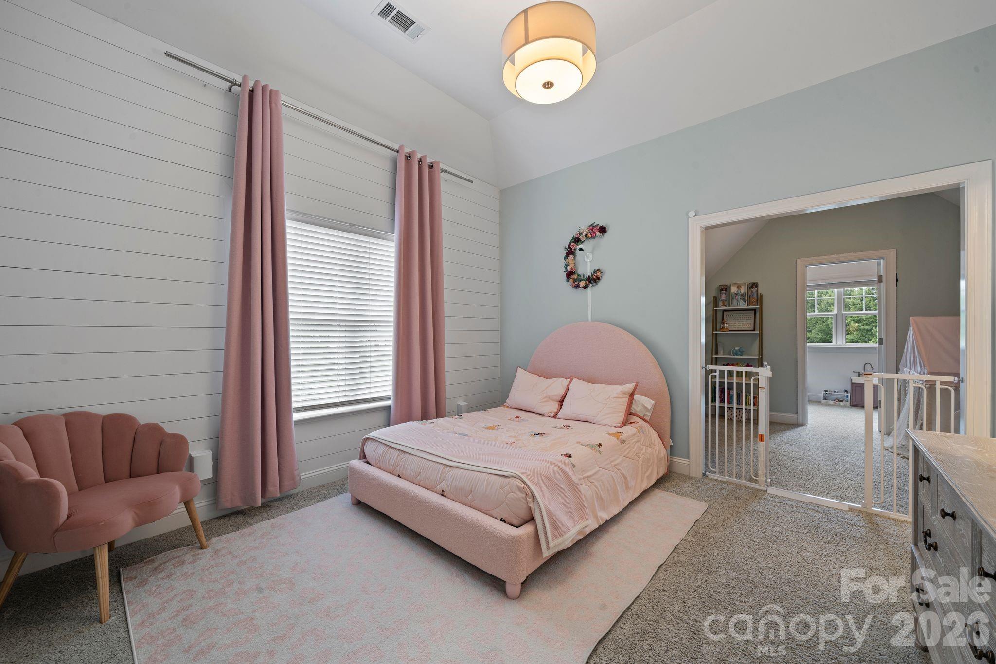 McLean - South Shore - Residential