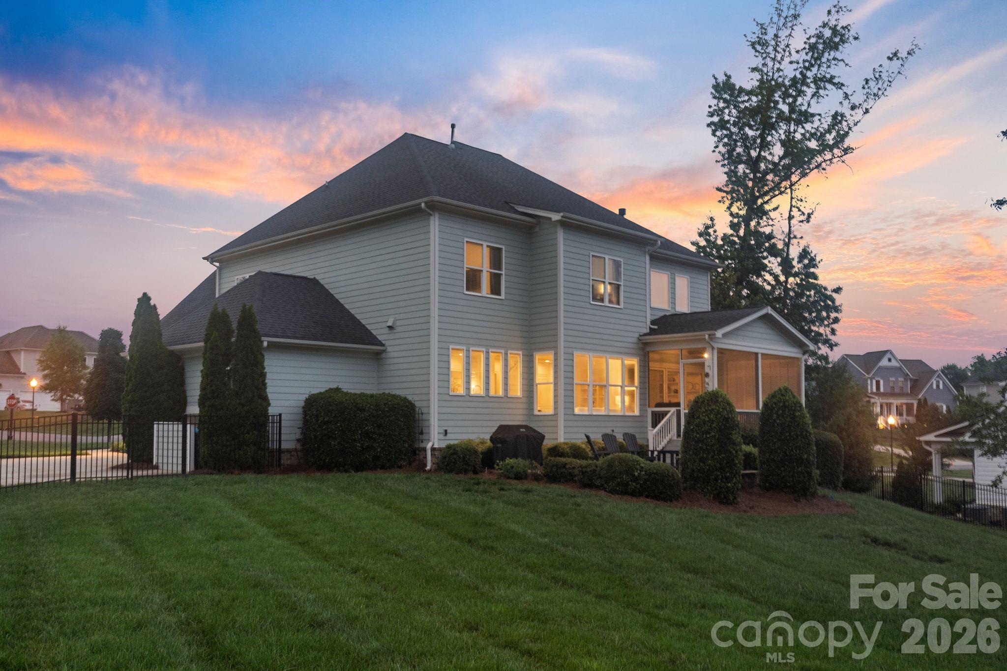 McLean - South Shore - Residential