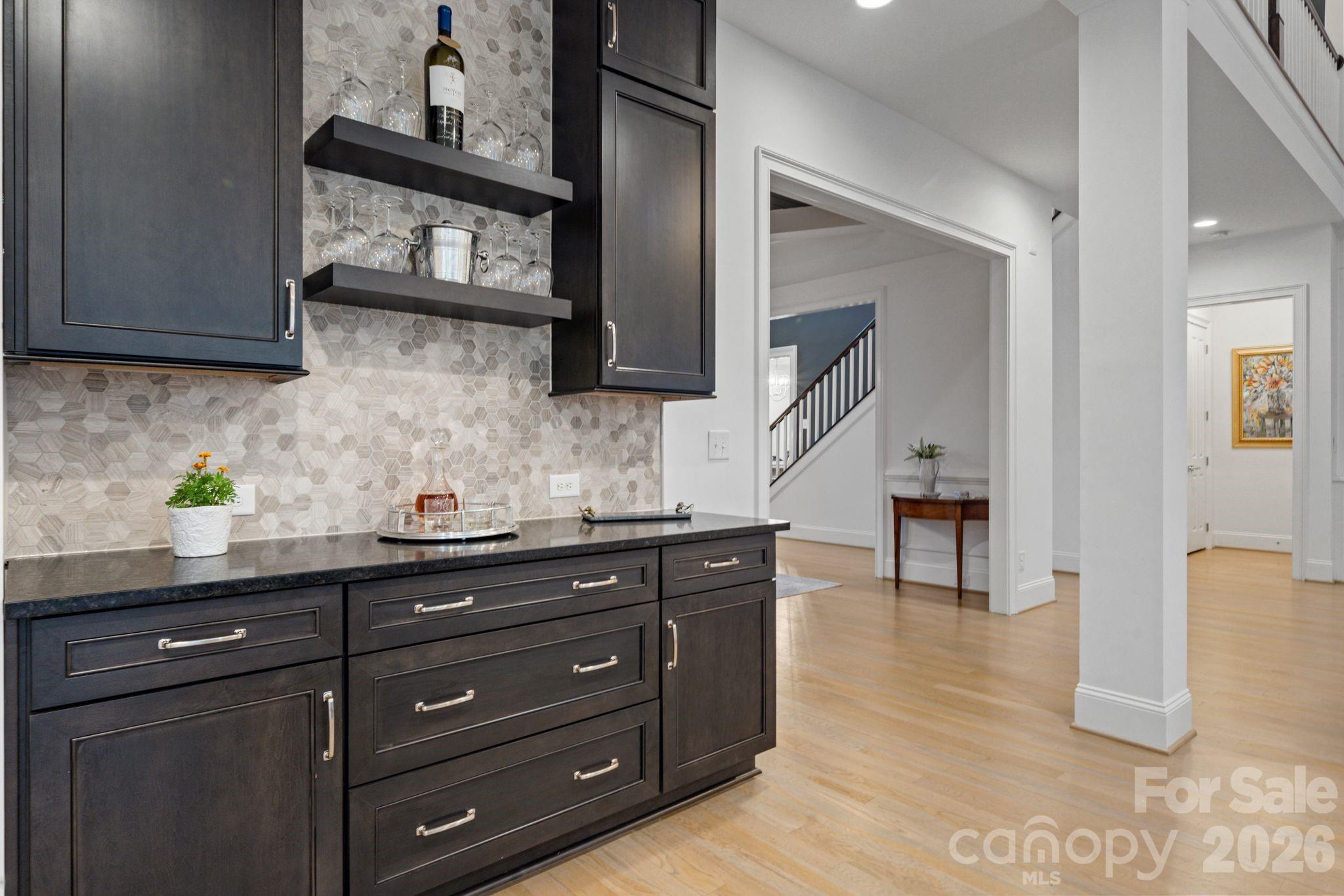 McLean - South Shore - Residential
