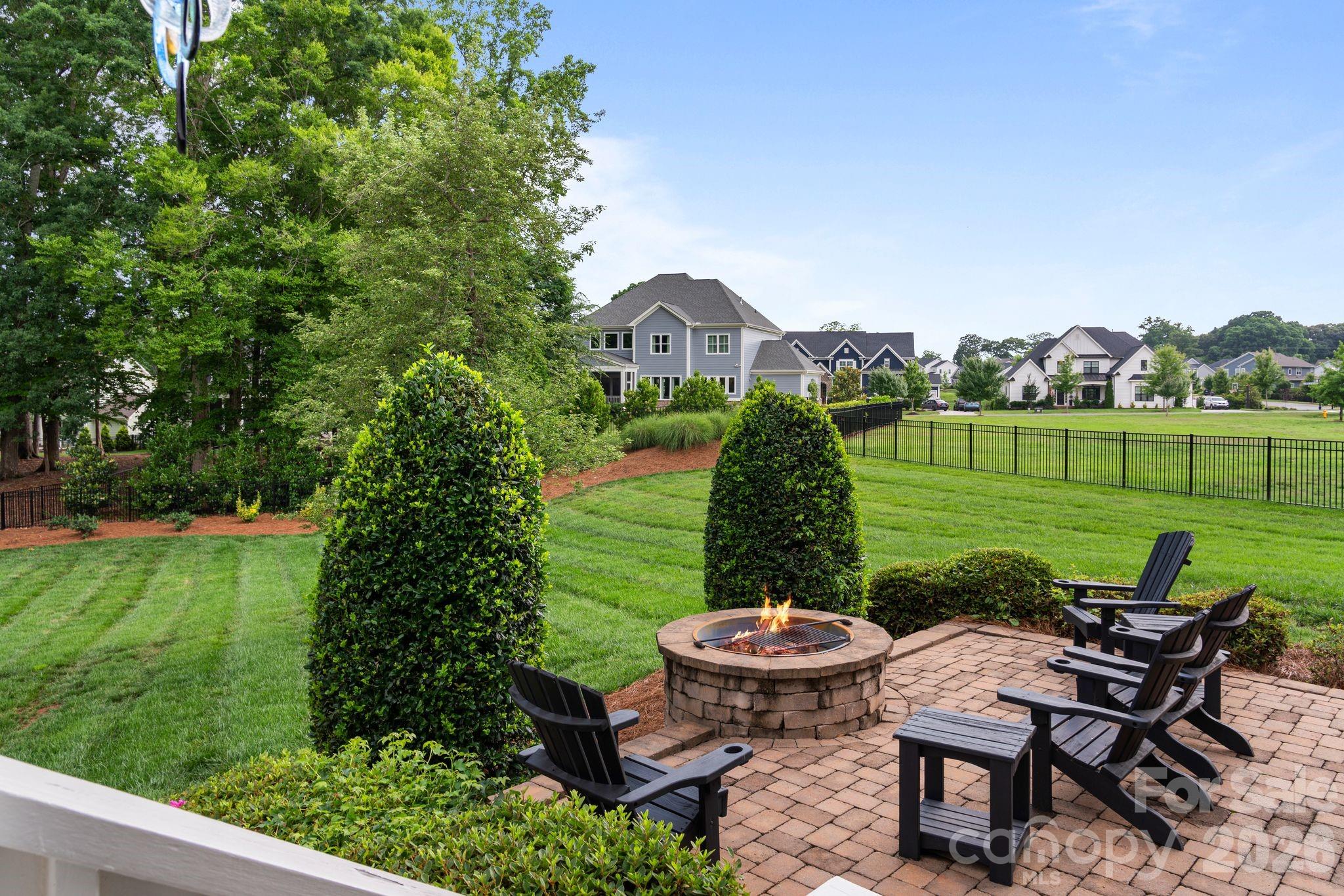 McLean - South Shore - Residential