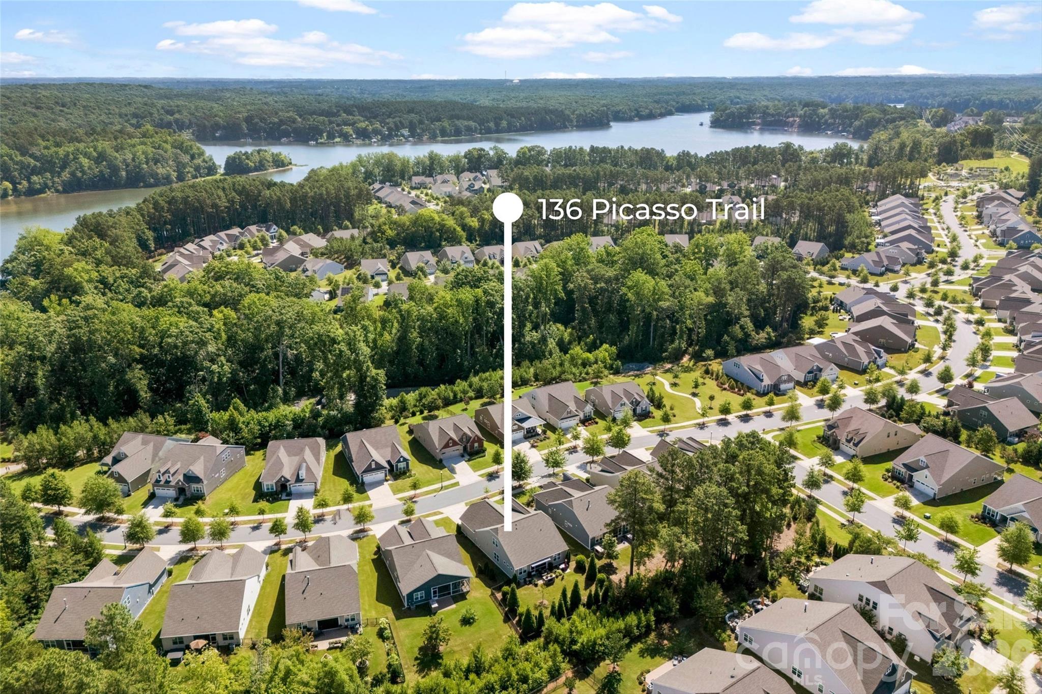 Imagery On Mtn Island - Residential