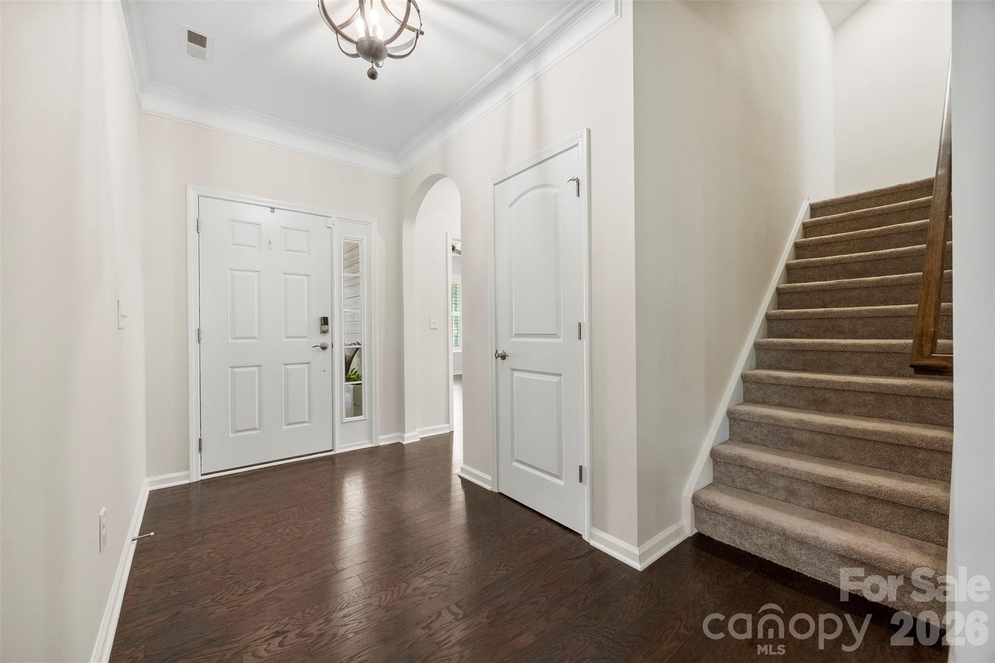 Imagery On Mtn Island - Residential