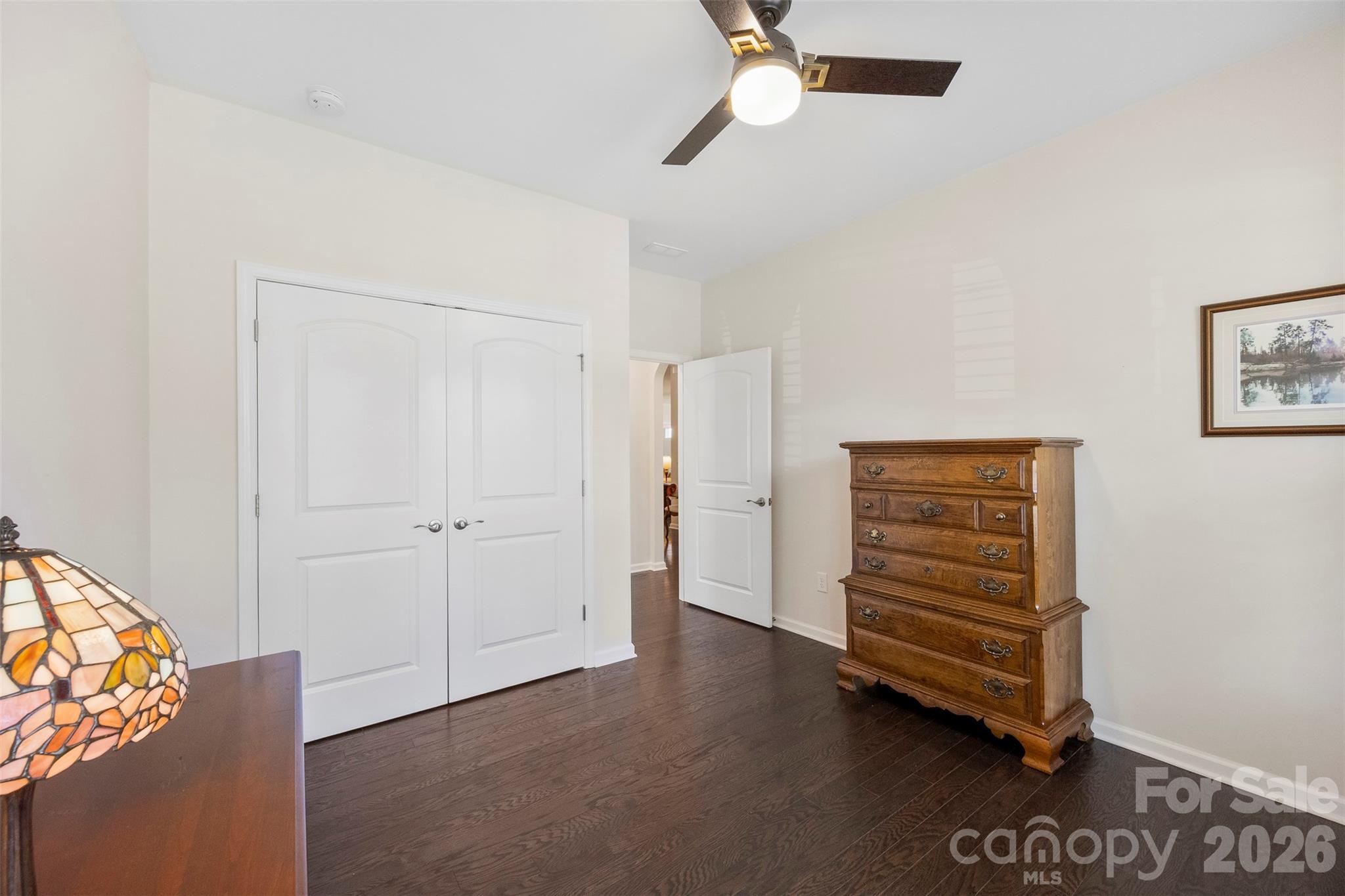 Imagery On Mtn Island - Residential
