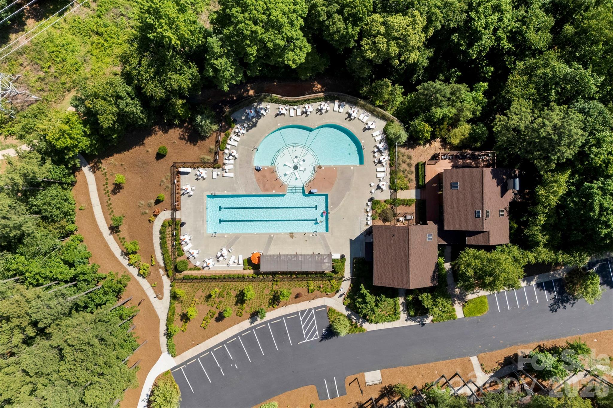 Imagery On Mtn Island - Residential