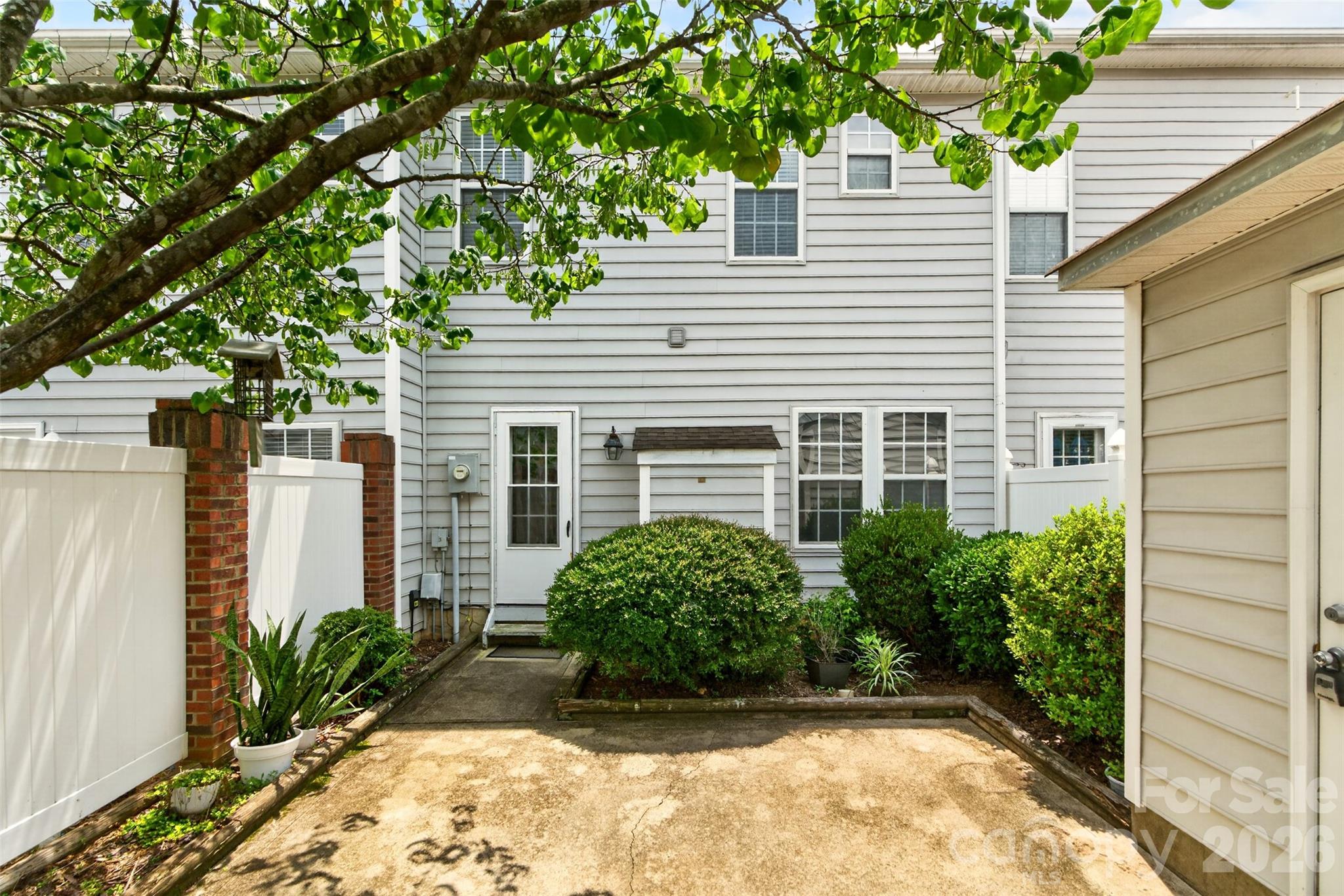 Lake Park - Residential