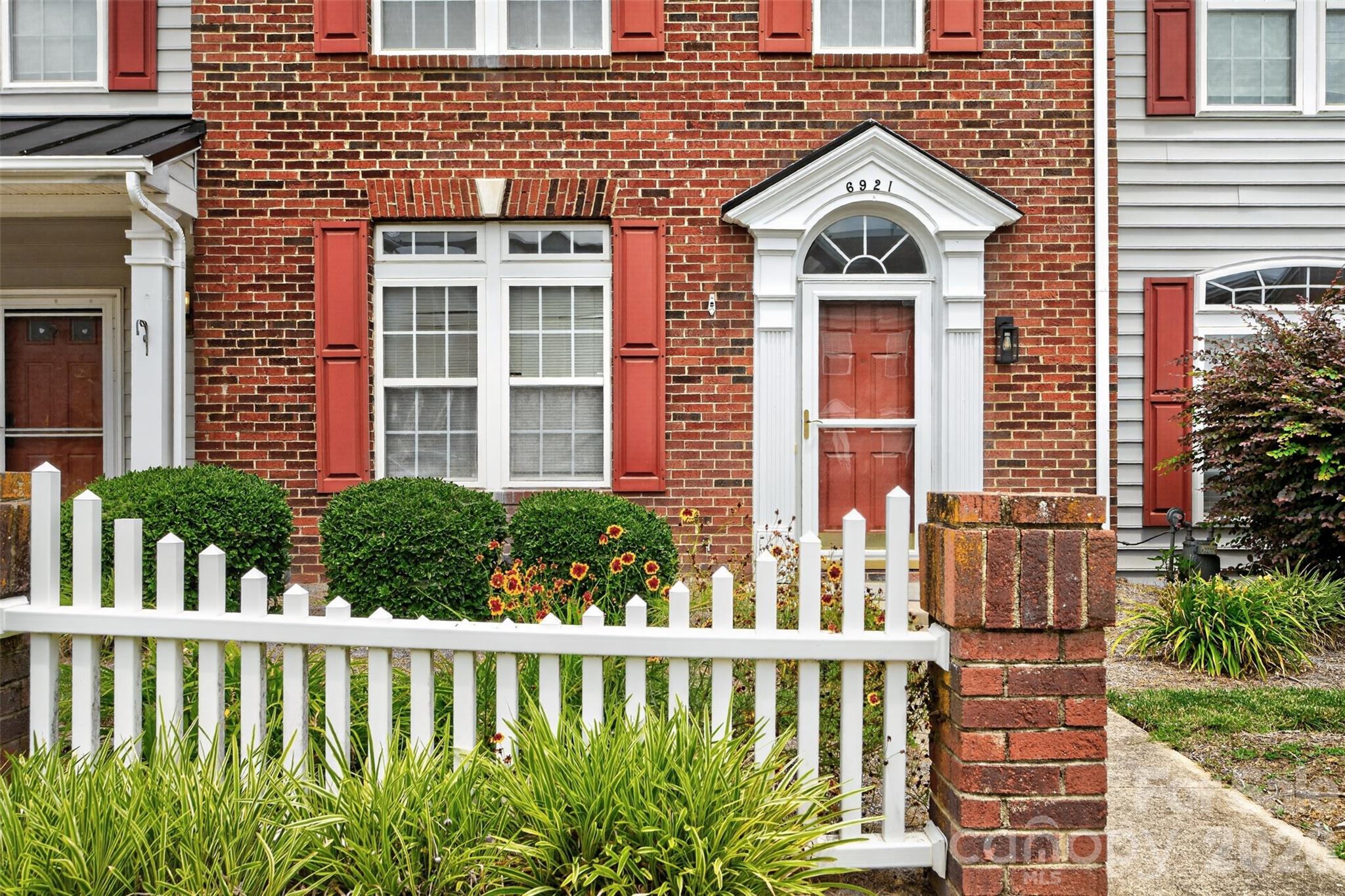 Lake Park - Residential