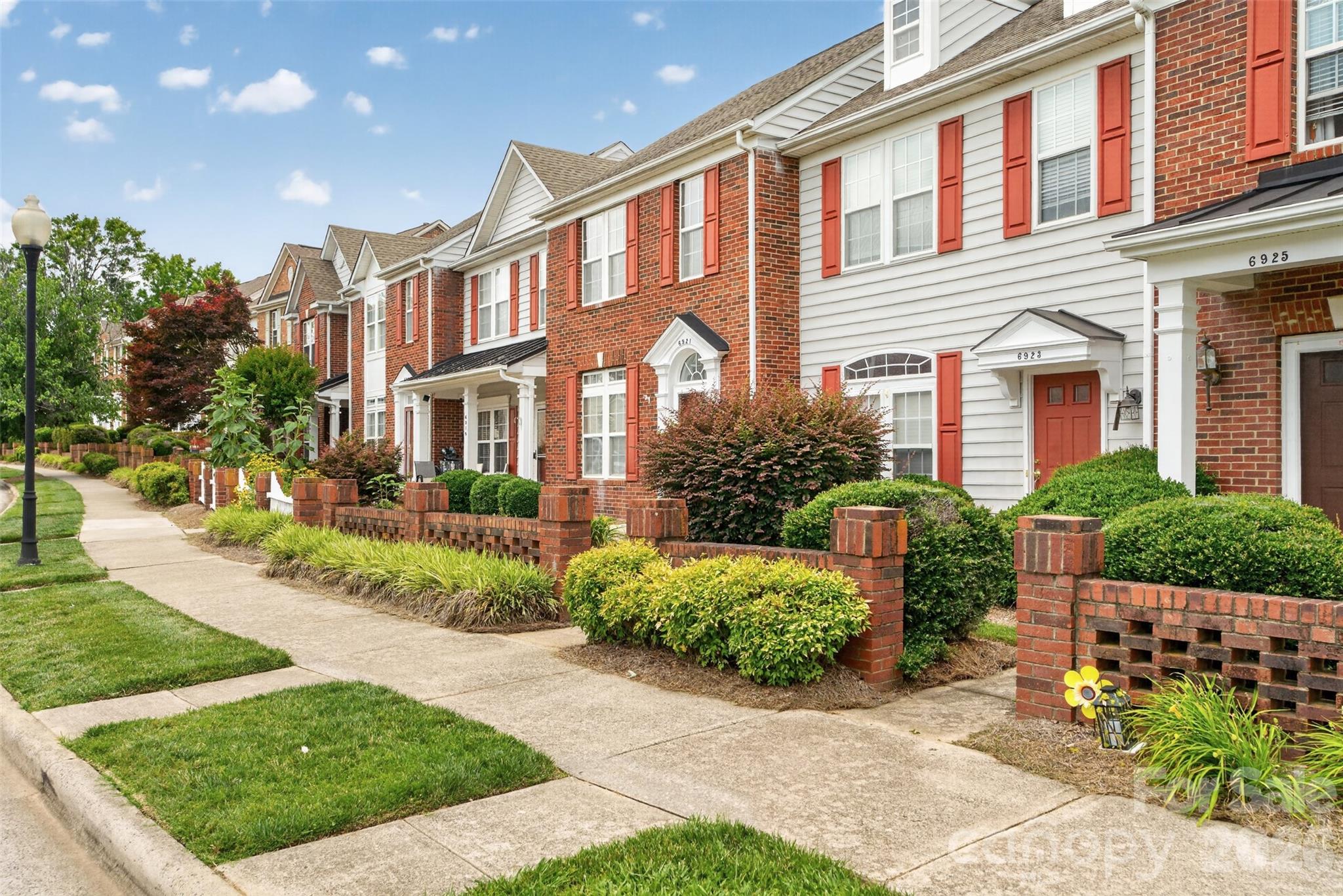 Lake Park - Residential