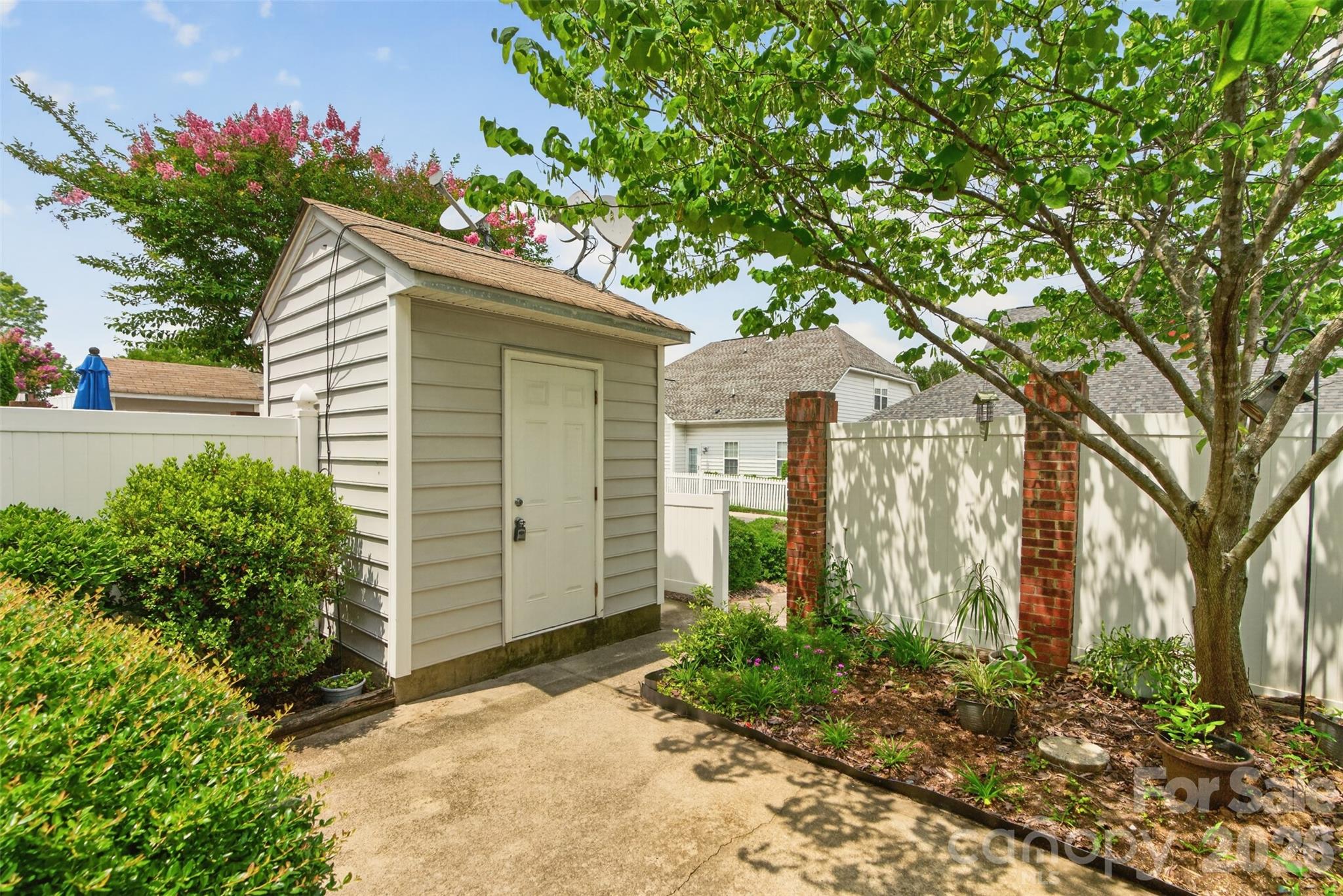 Lake Park - Residential