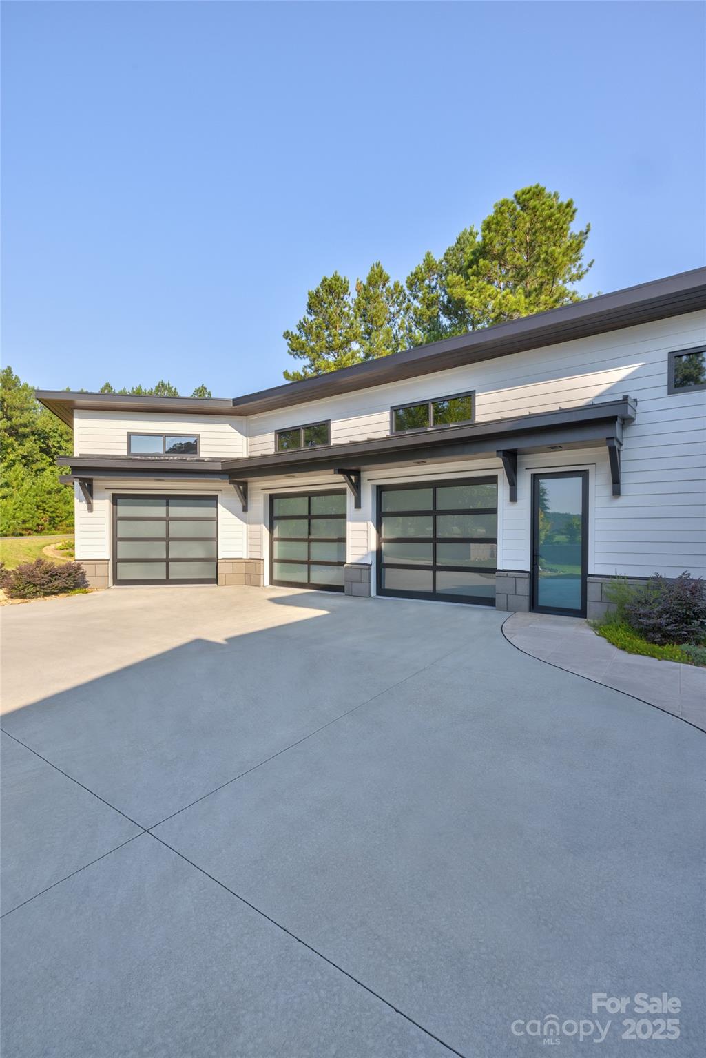 McLean - South Shore - Residential