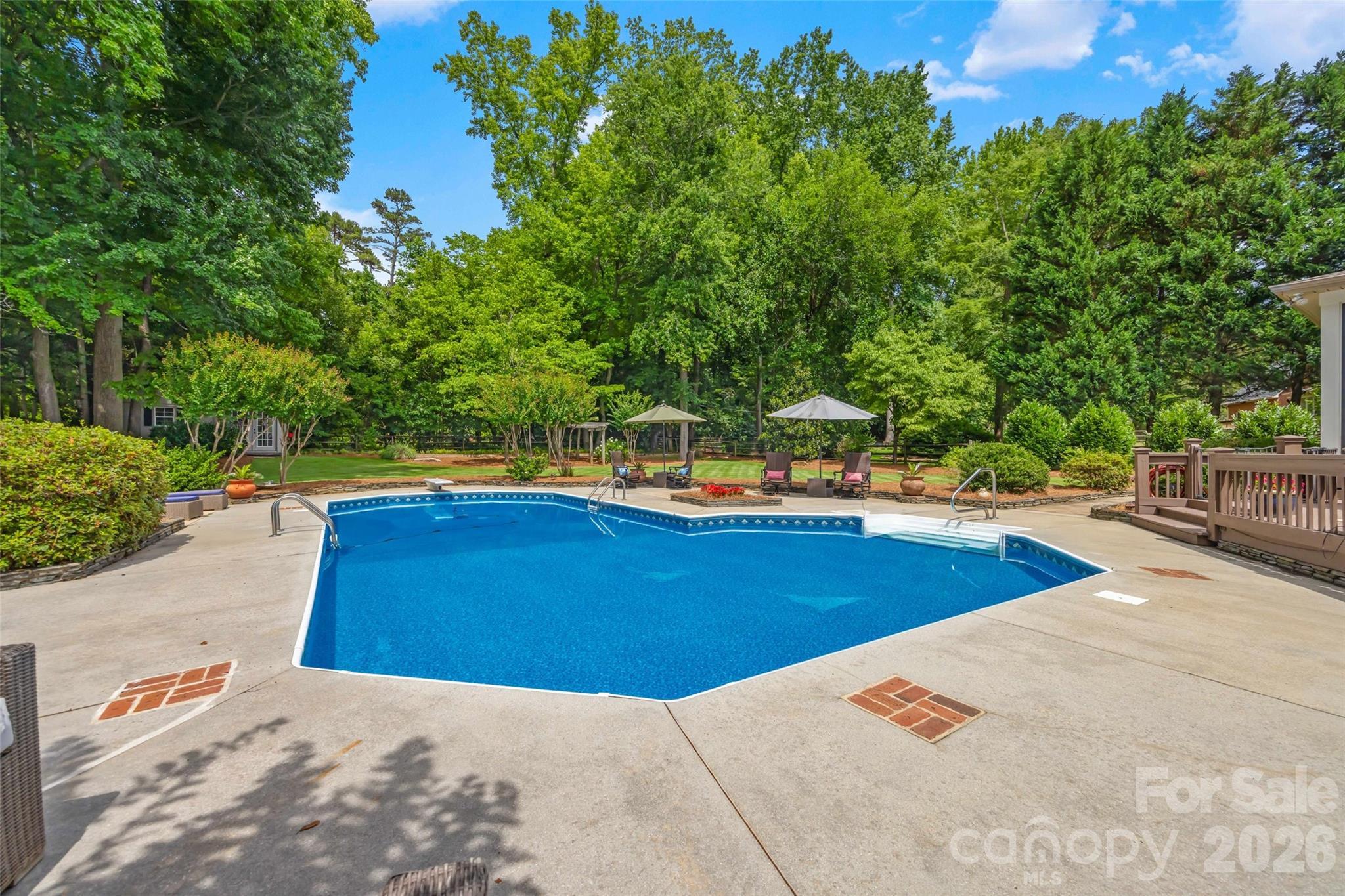Meadow Lakes Ii - Residential