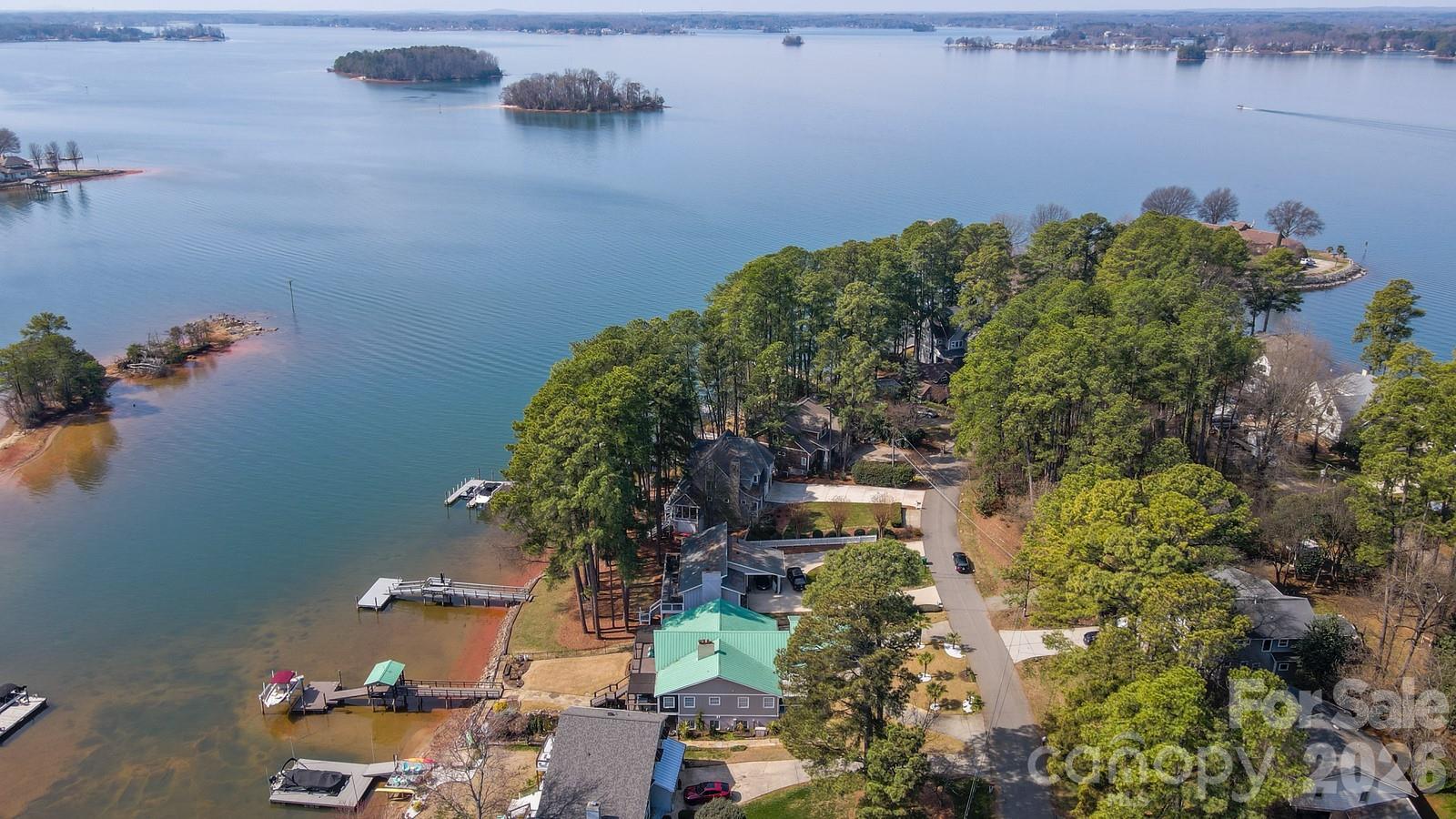 Island Forest - Residential