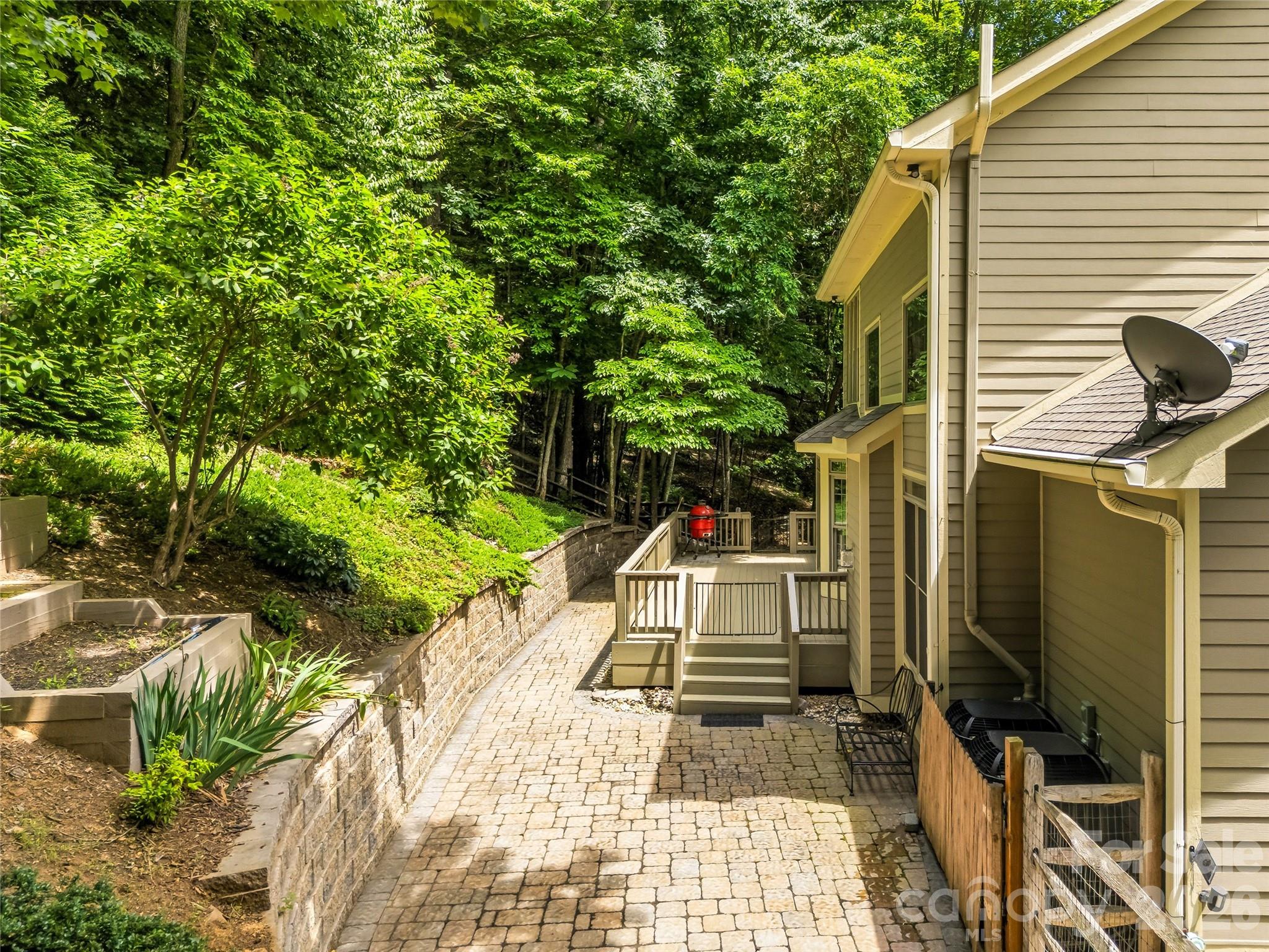 Avery Park - Residential