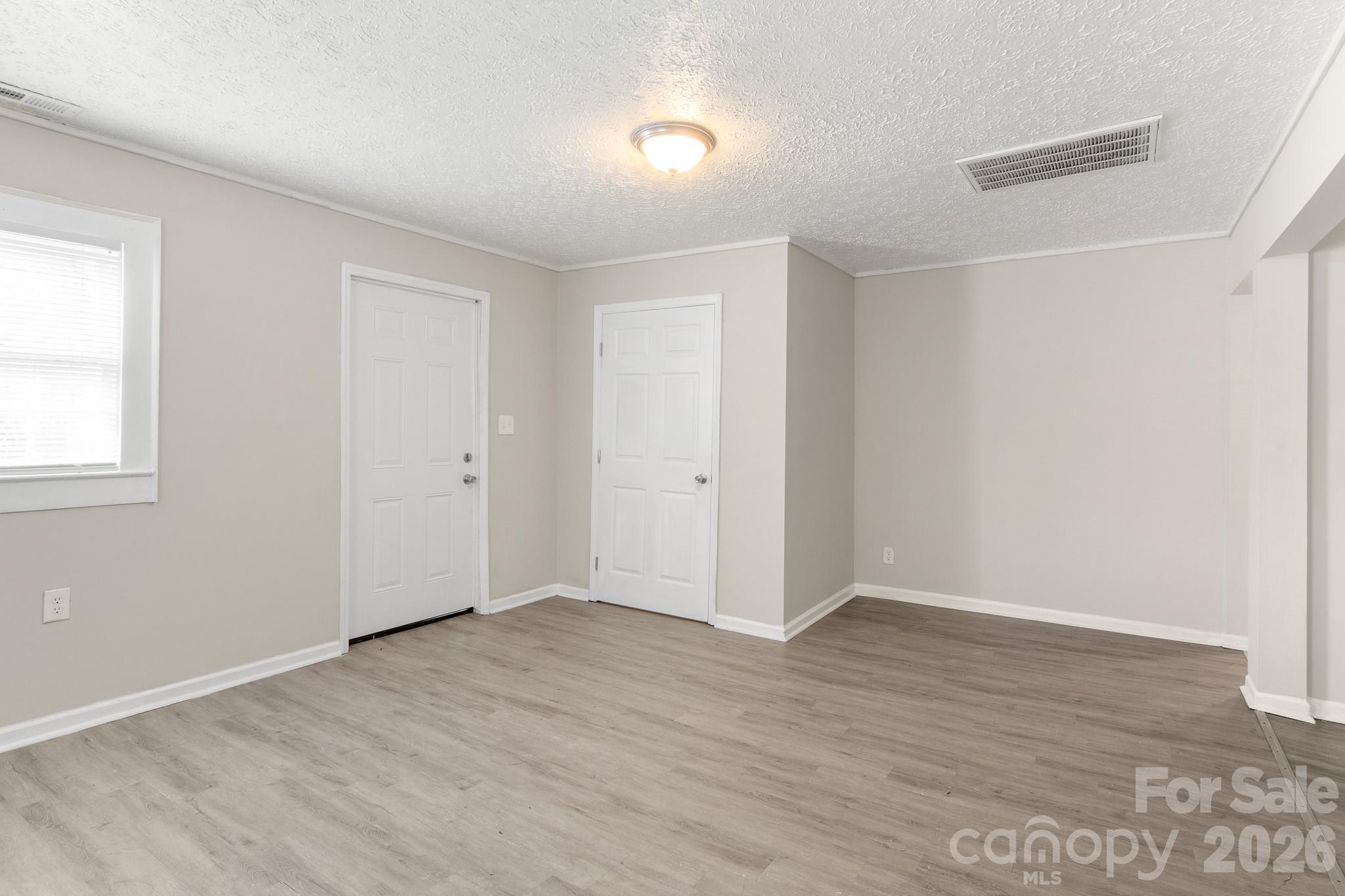 222 Glenwood - Residential