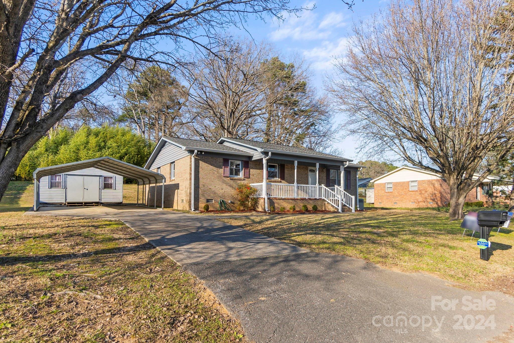 Step into a world where comfort meets convenience in this meticulously maintained 3-bedroom, 1-bath brick home. Boasting an array of features designed for easy living, this property is a perfect blend of warmth and functionality.
Immerse yourself in the comfort of spacious bedrooms and a welcoming living area, ideal for creating cherished memories with loved ones. An oversized, screened-in back porch offers a serene retreat for relaxation or entertaining, overlooking a beautifully fenced yard that promises endless outdoor enjoyment. Enjoy the added convenience of a carport for your vehicle and a charming front porch that sets the stage for tranquil mornings and peaceful evenings.Situated in a friendly neighborhood, this home is a stone's throw away from bustling shopping centers, diverse restaurants, and major highways, ensuring your needs and desires are always within reach.