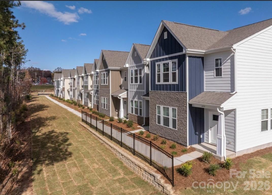 Sierra Ridge - Residential