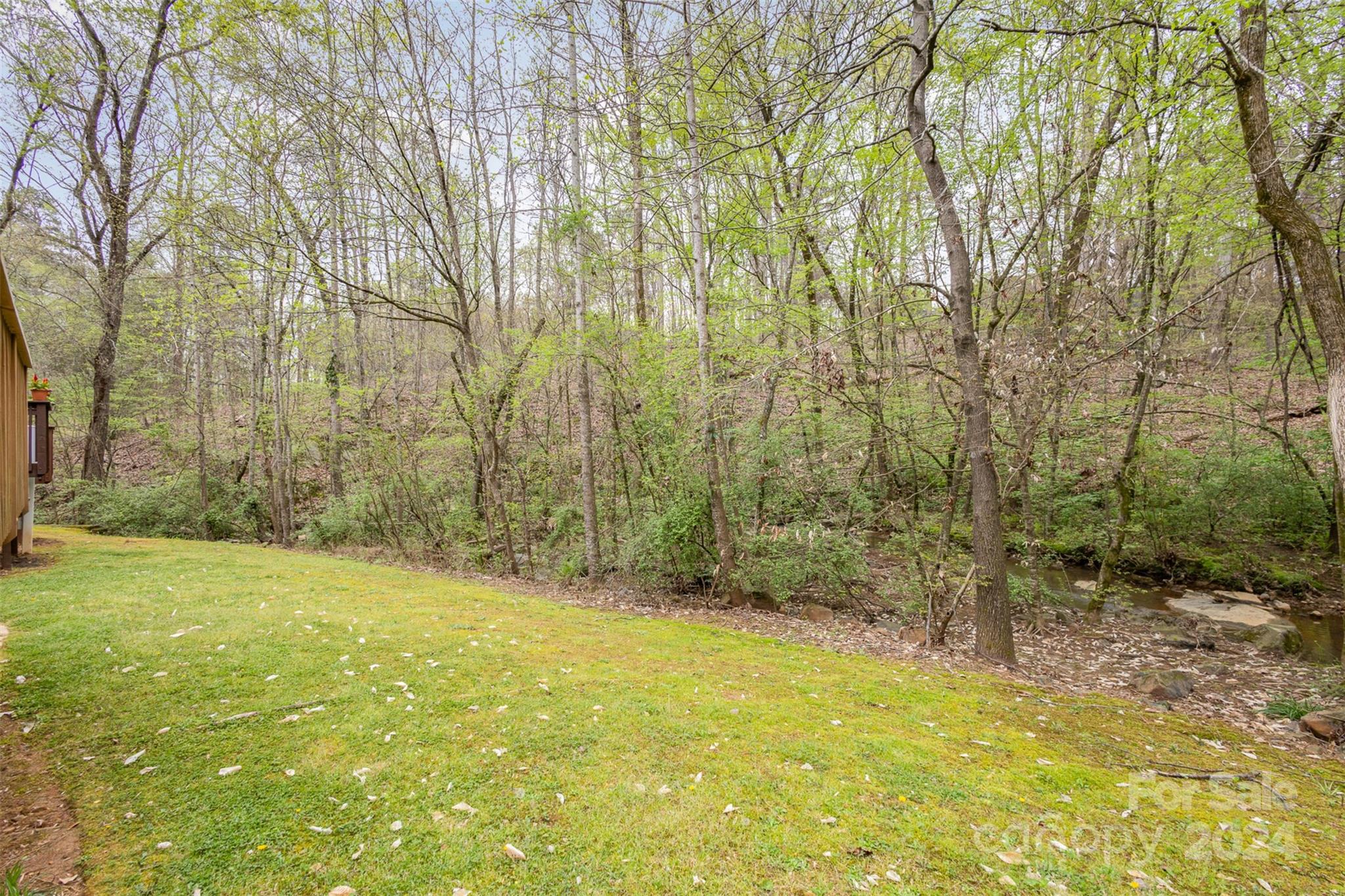 Cascades at River Crossing - Residential