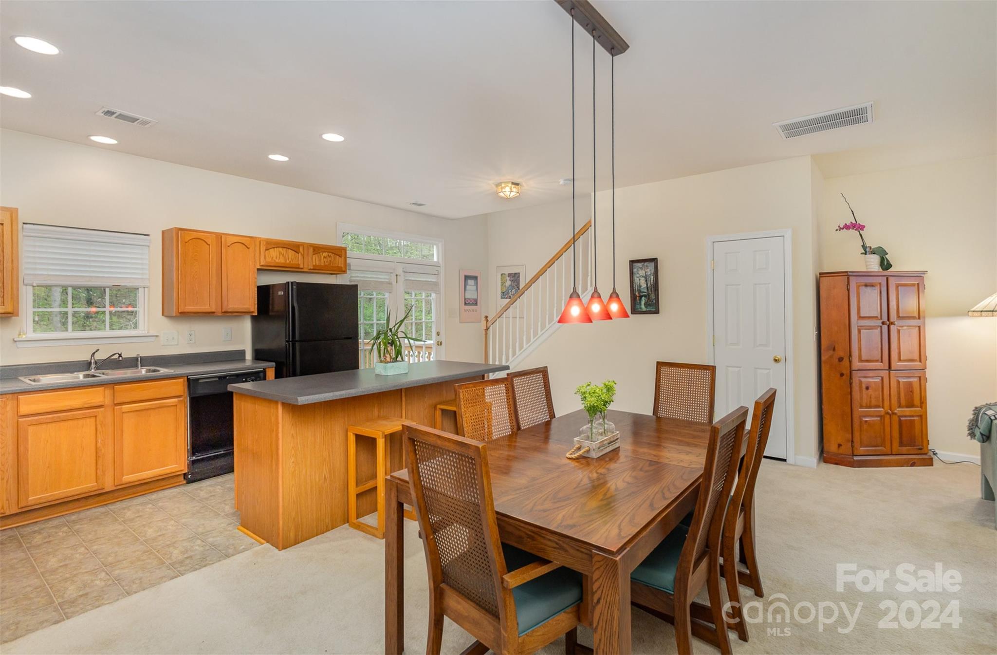 Cascades at River Crossing - Residential
