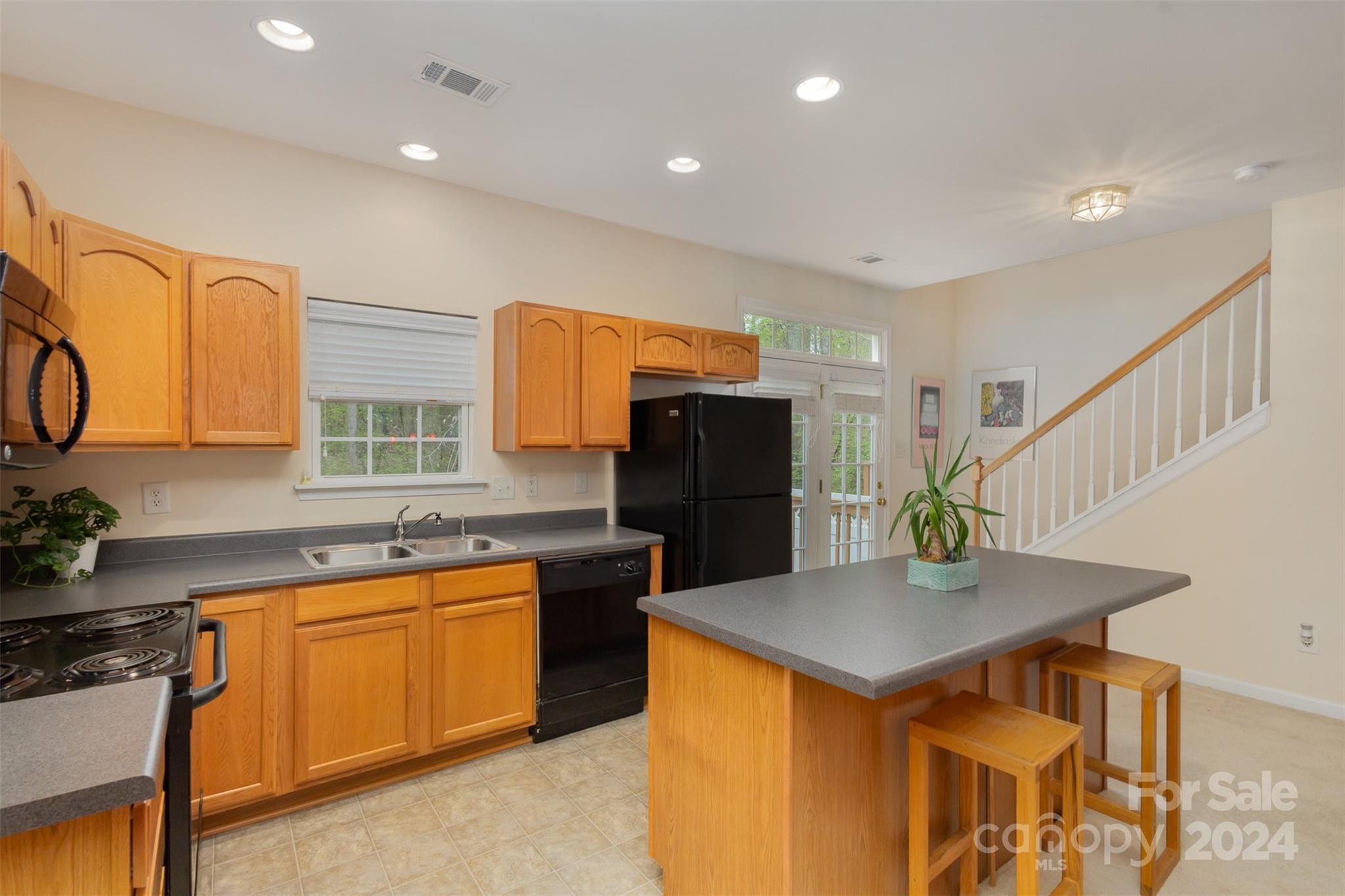 Cascades at River Crossing - Residential