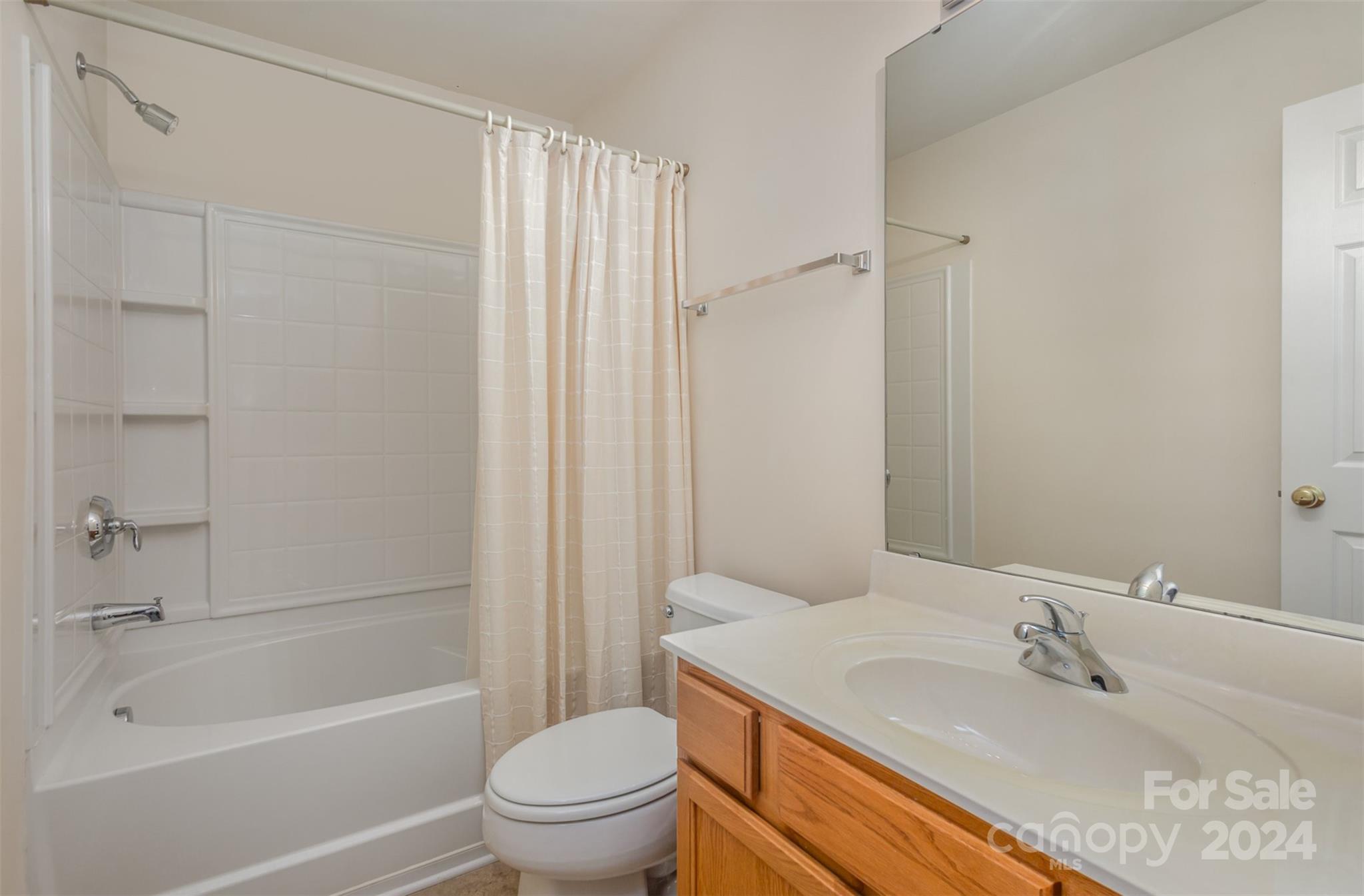 Cascades at River Crossing - Residential
