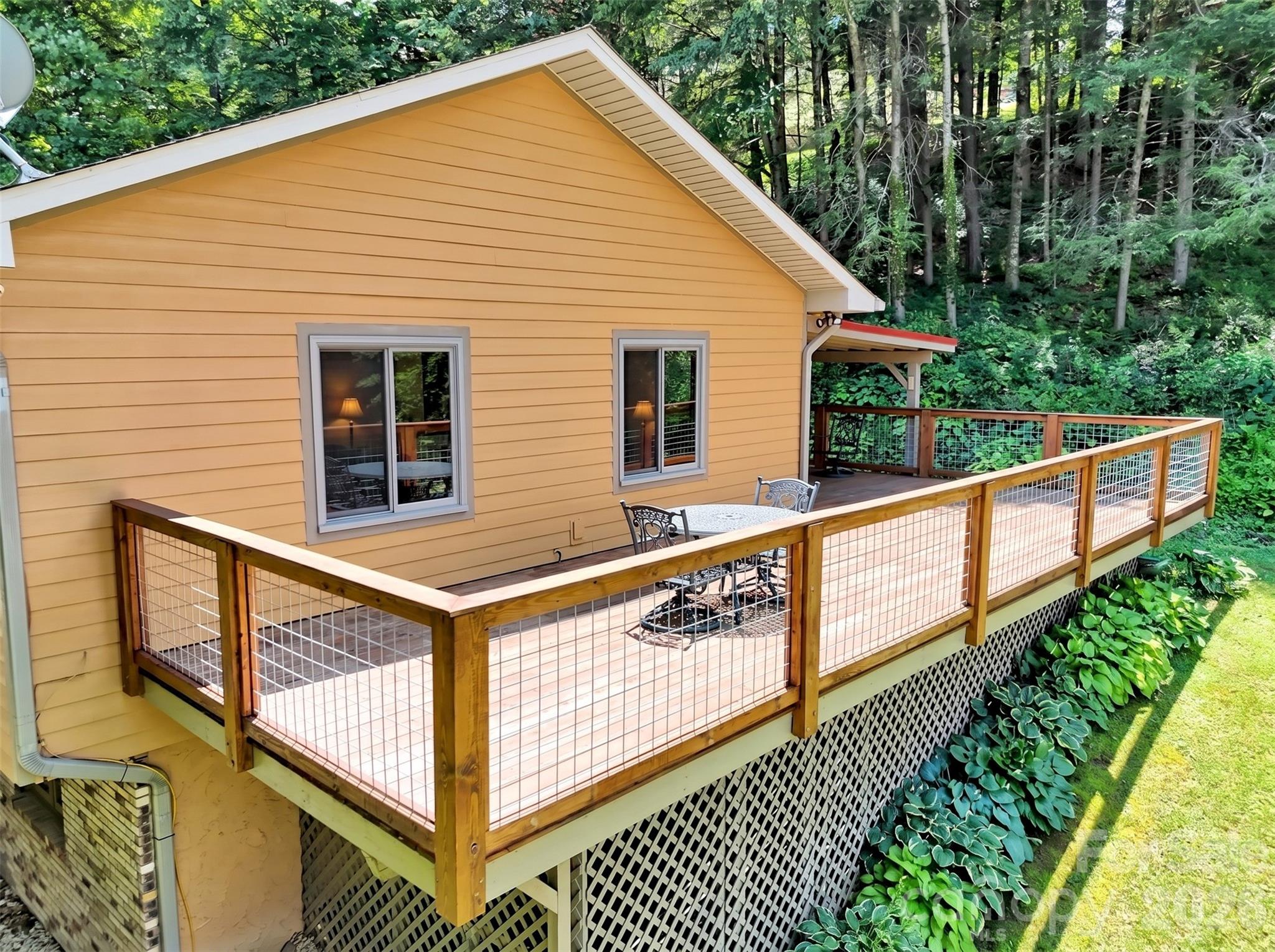 J Creek Estates - Residential