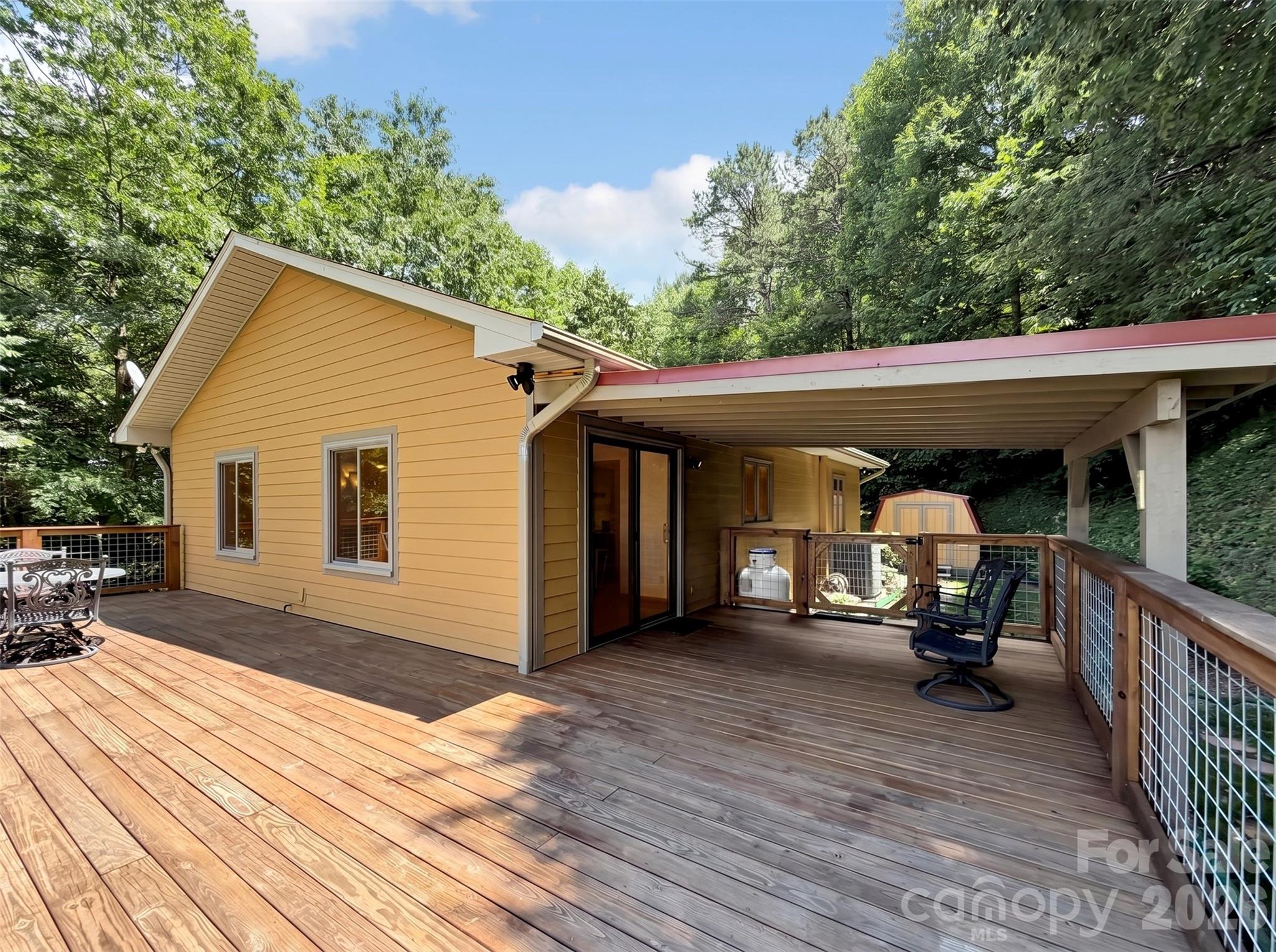 J Creek Estates - Residential