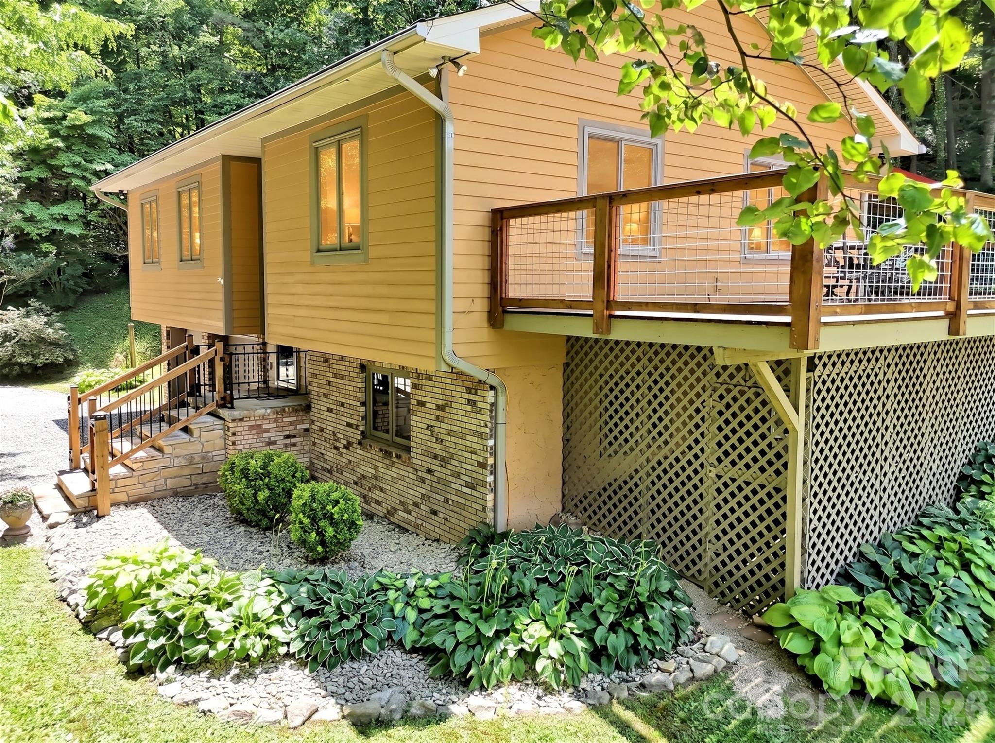 J Creek Estates - Residential