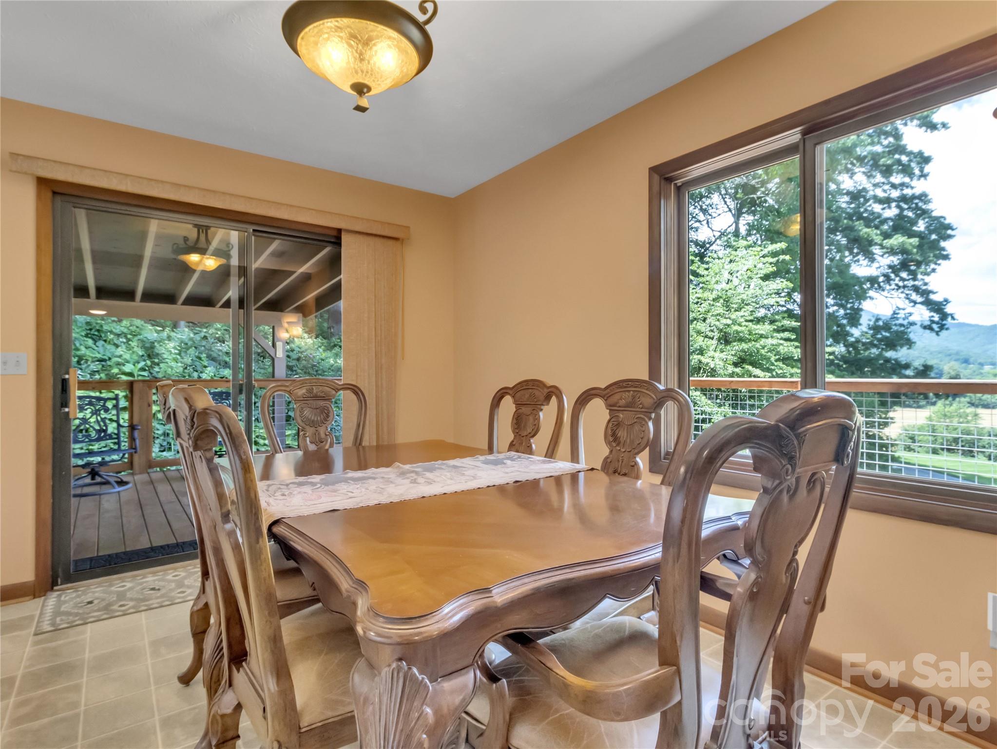 J Creek Estates - Residential