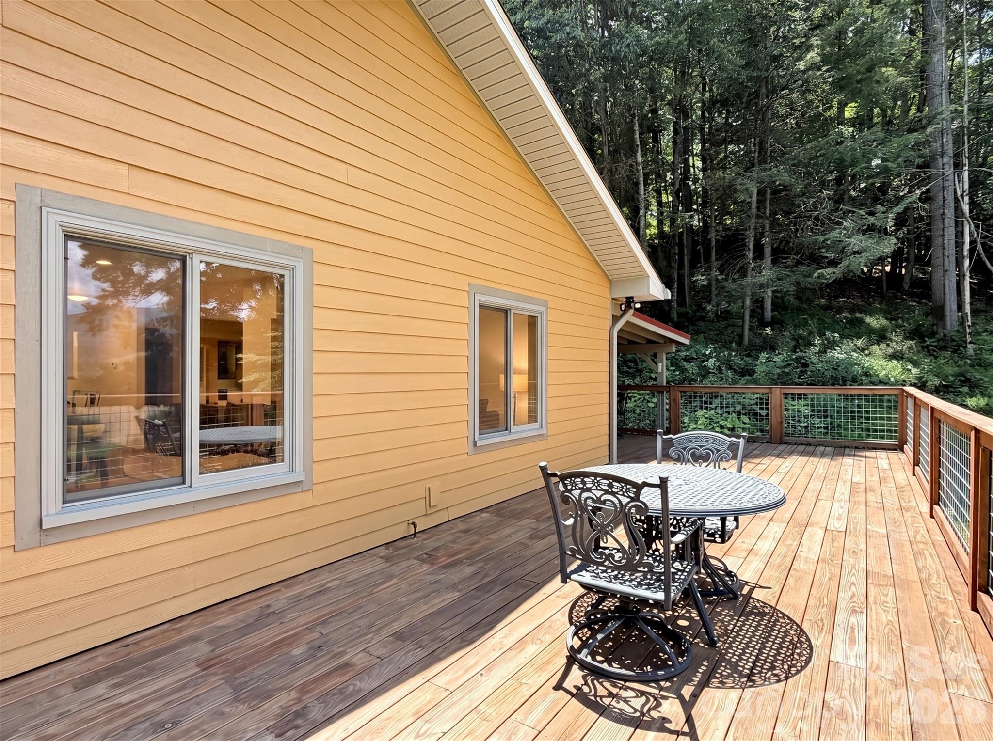 J Creek Estates - Residential