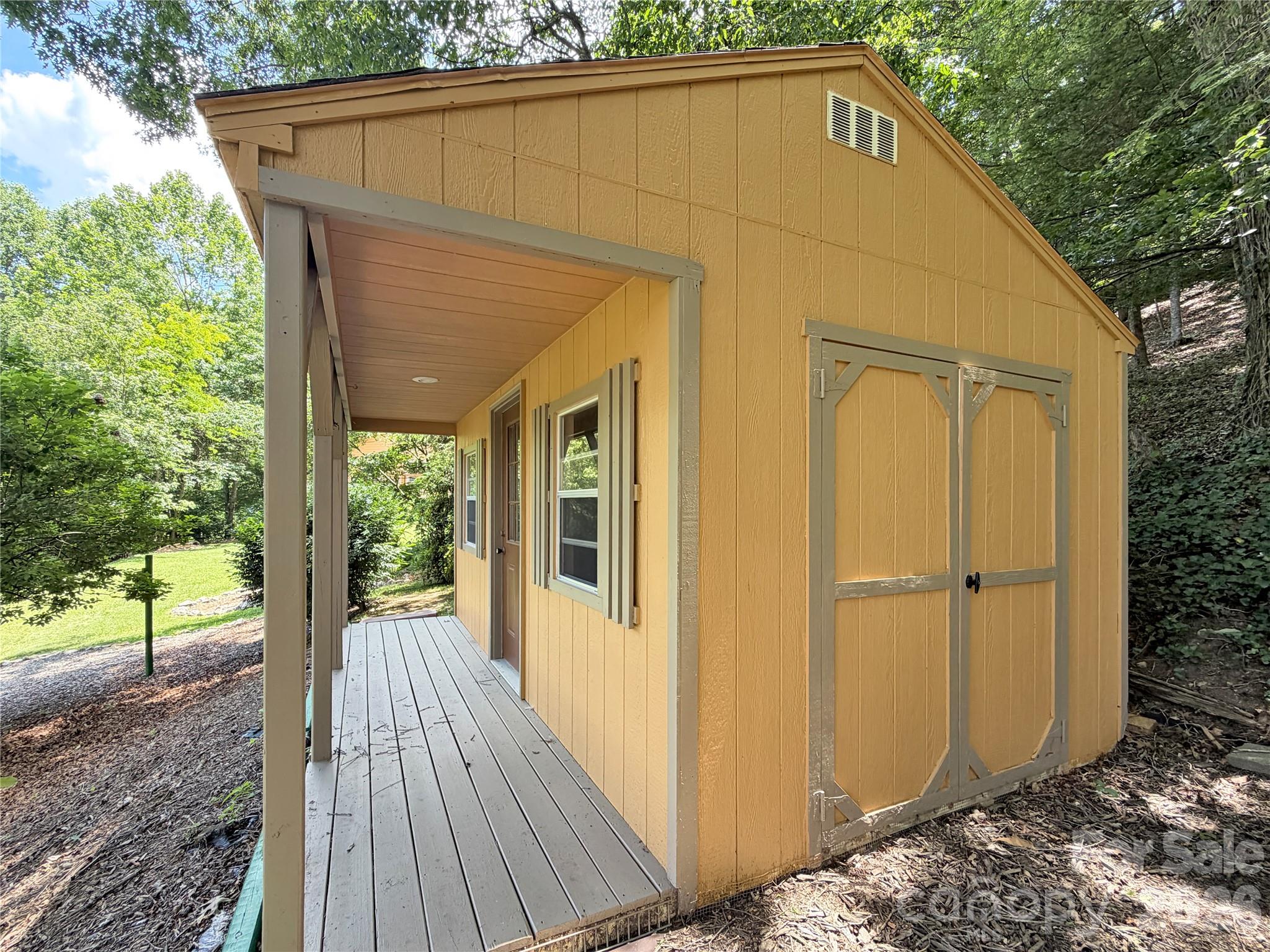 J Creek Estates - Residential