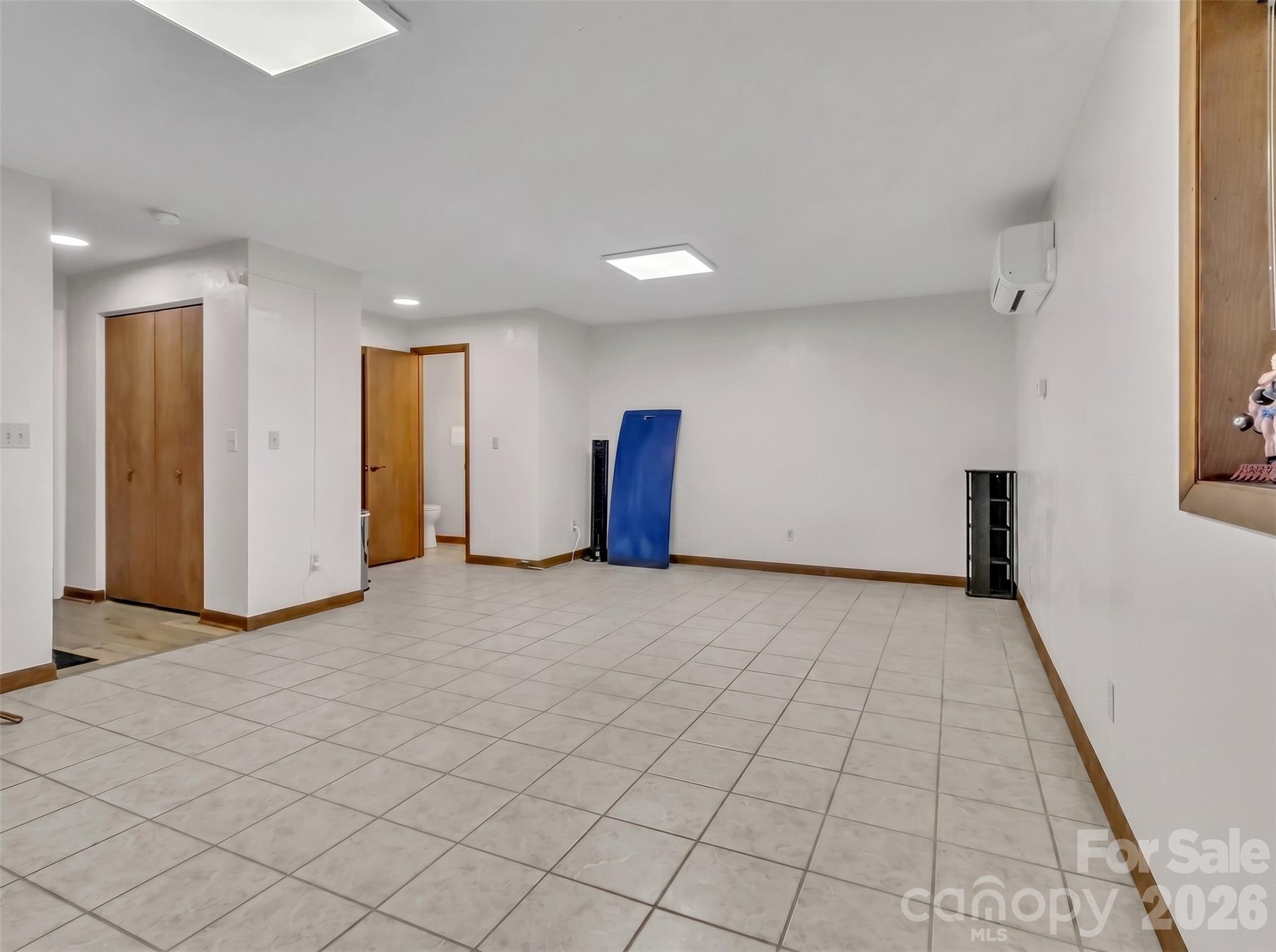 J Creek Estates - Residential
