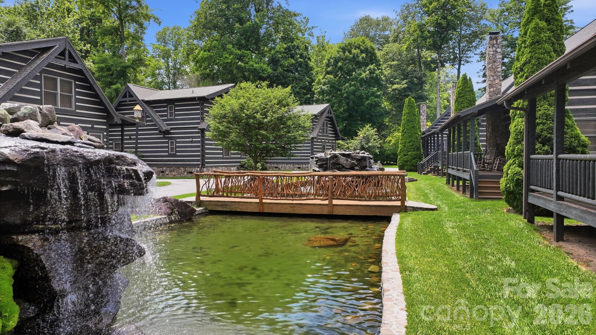 THE VILLAGE AT TWIN FALLS - Residential