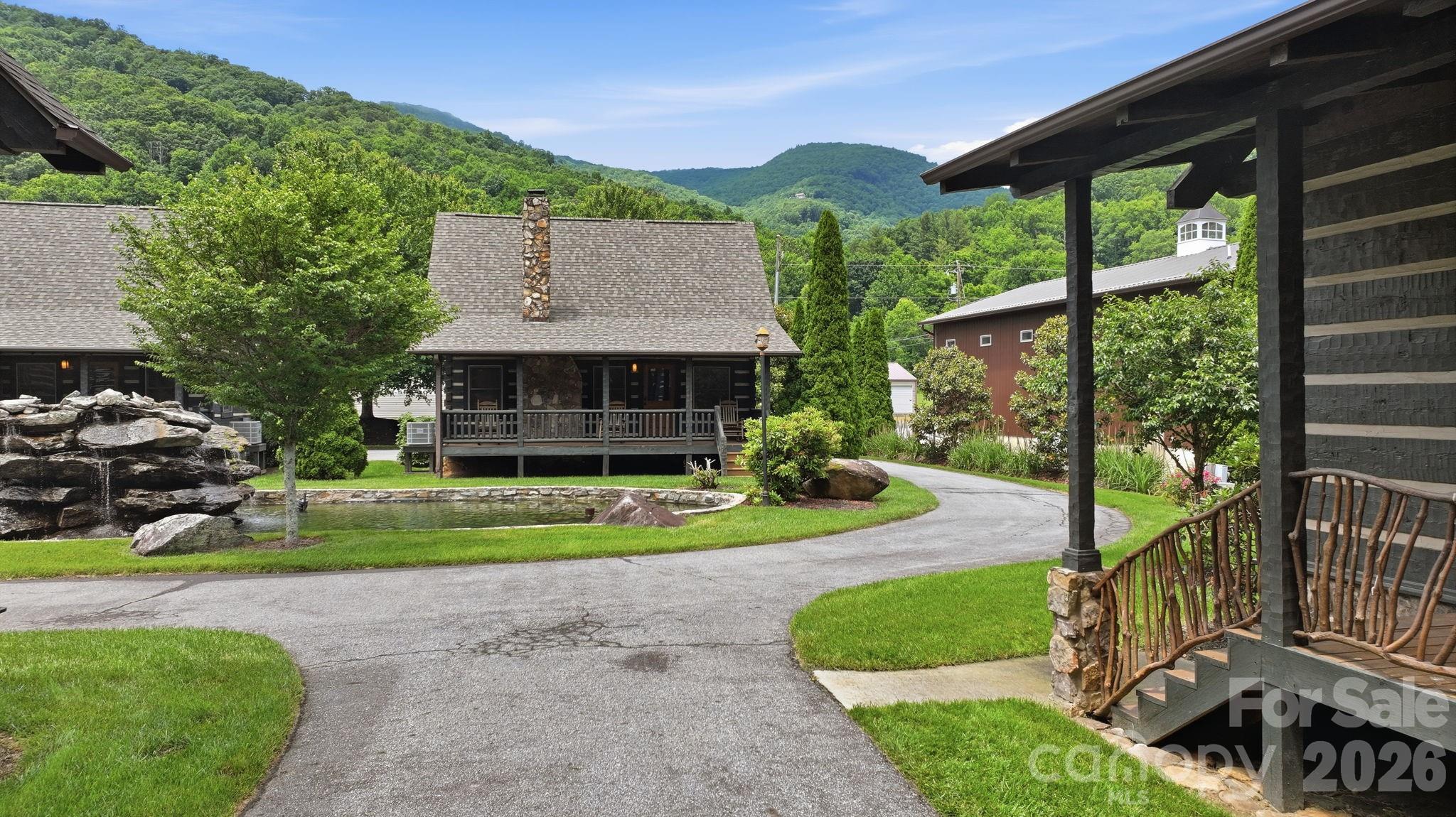 THE VILLAGE AT TWIN FALLS - Residential