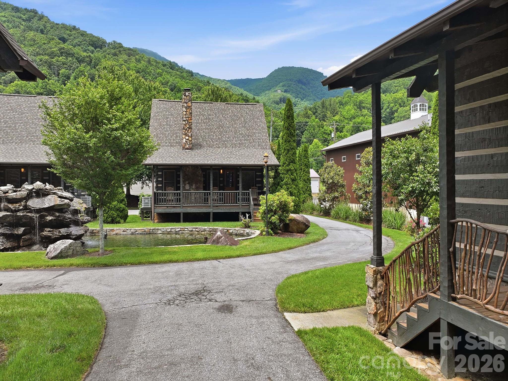 THE VILLAGE AT TWIN FALLS - Residential
