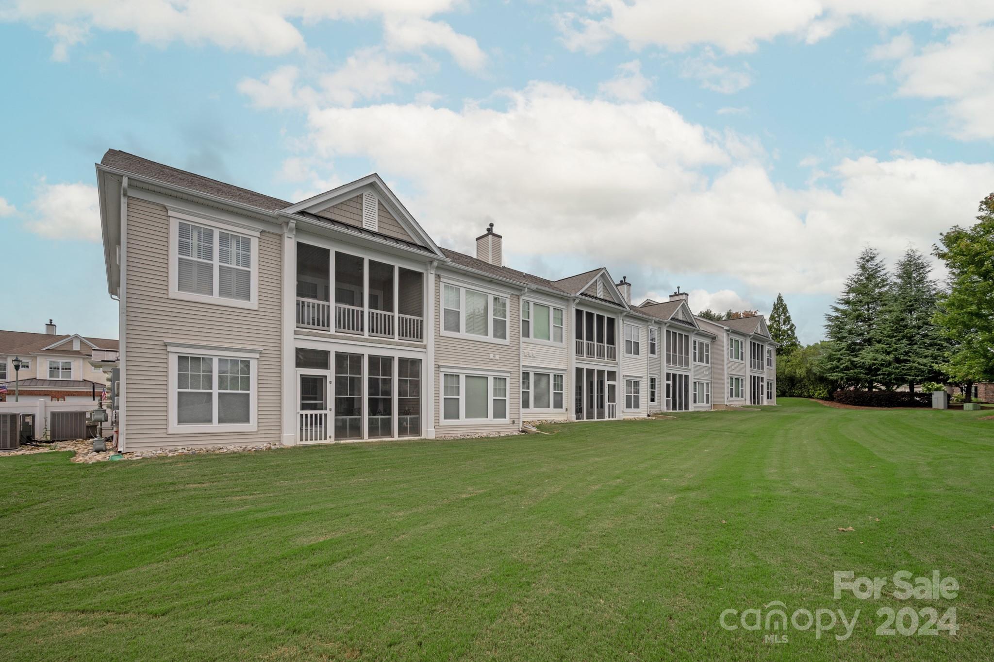 Sun City Carolina Lakes - Residential