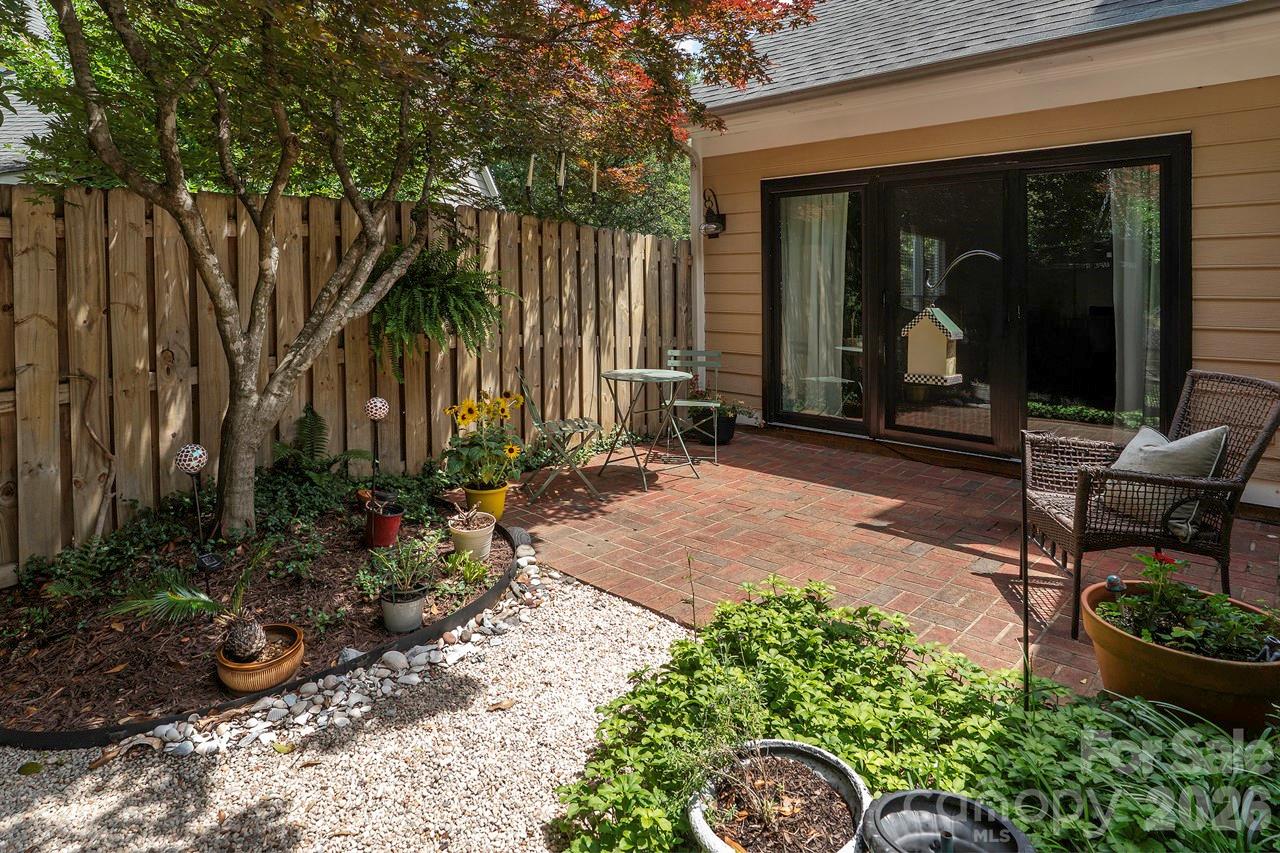 Bishops Ridge - Residential