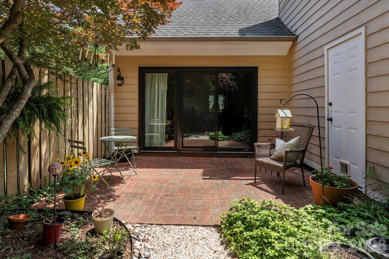 Bishops Ridge - Residential