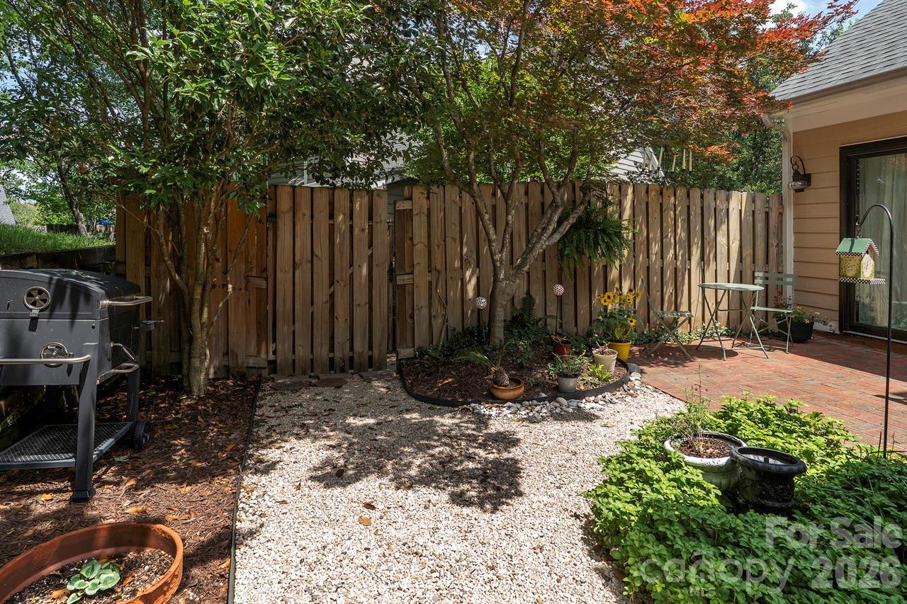 Bishops Ridge - Residential