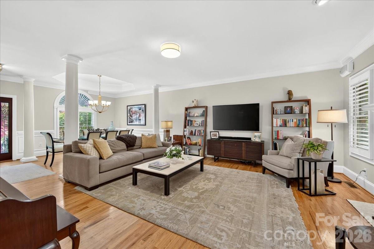 Lynrose Court - Residential