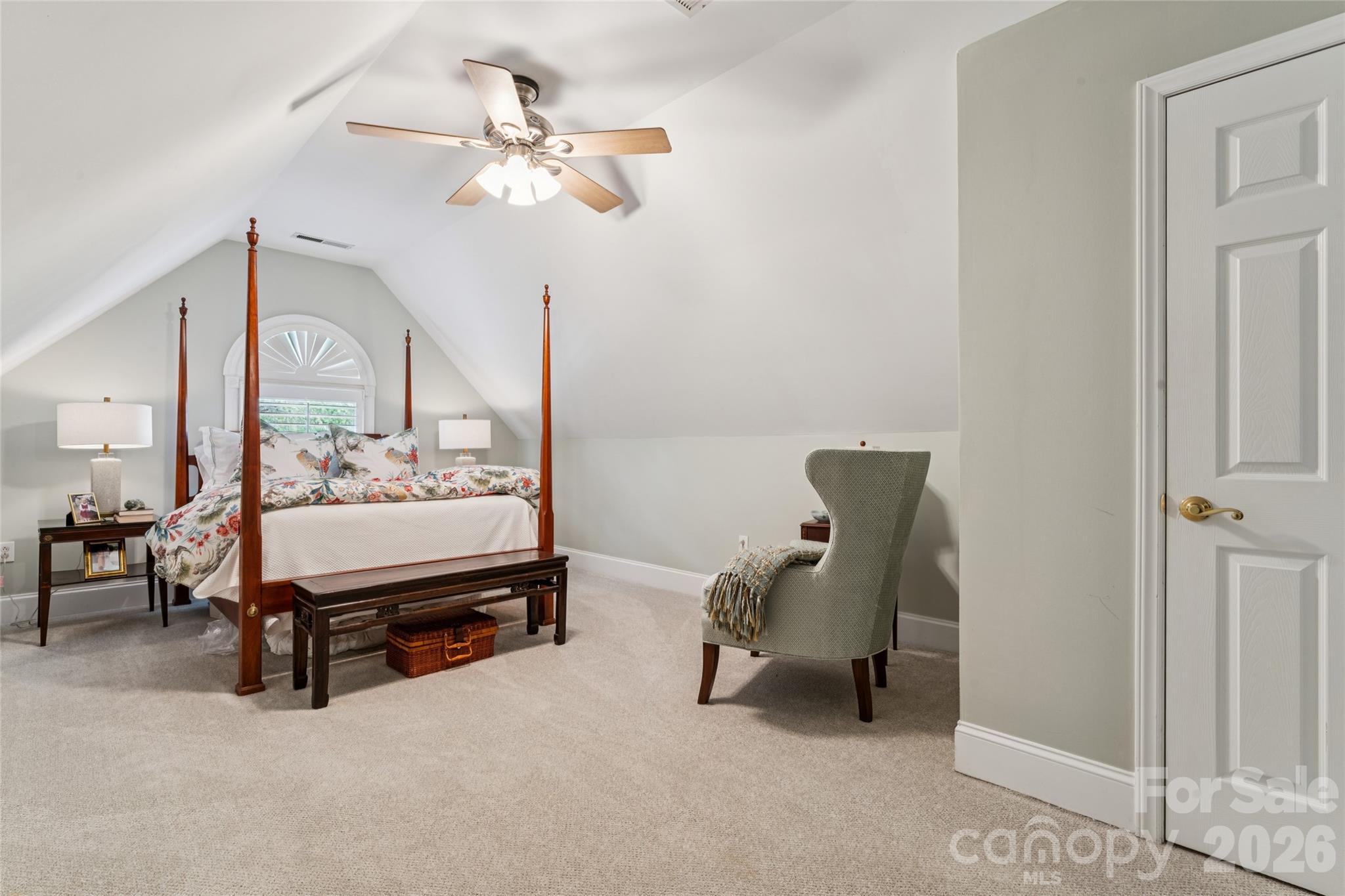 Lynrose Court - Residential