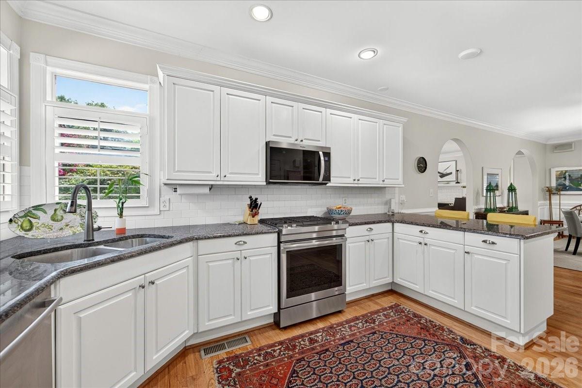 Lynrose Court - Residential