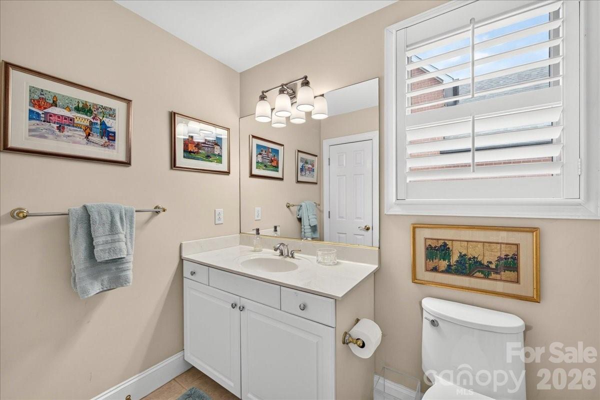 Lynrose Court - Residential