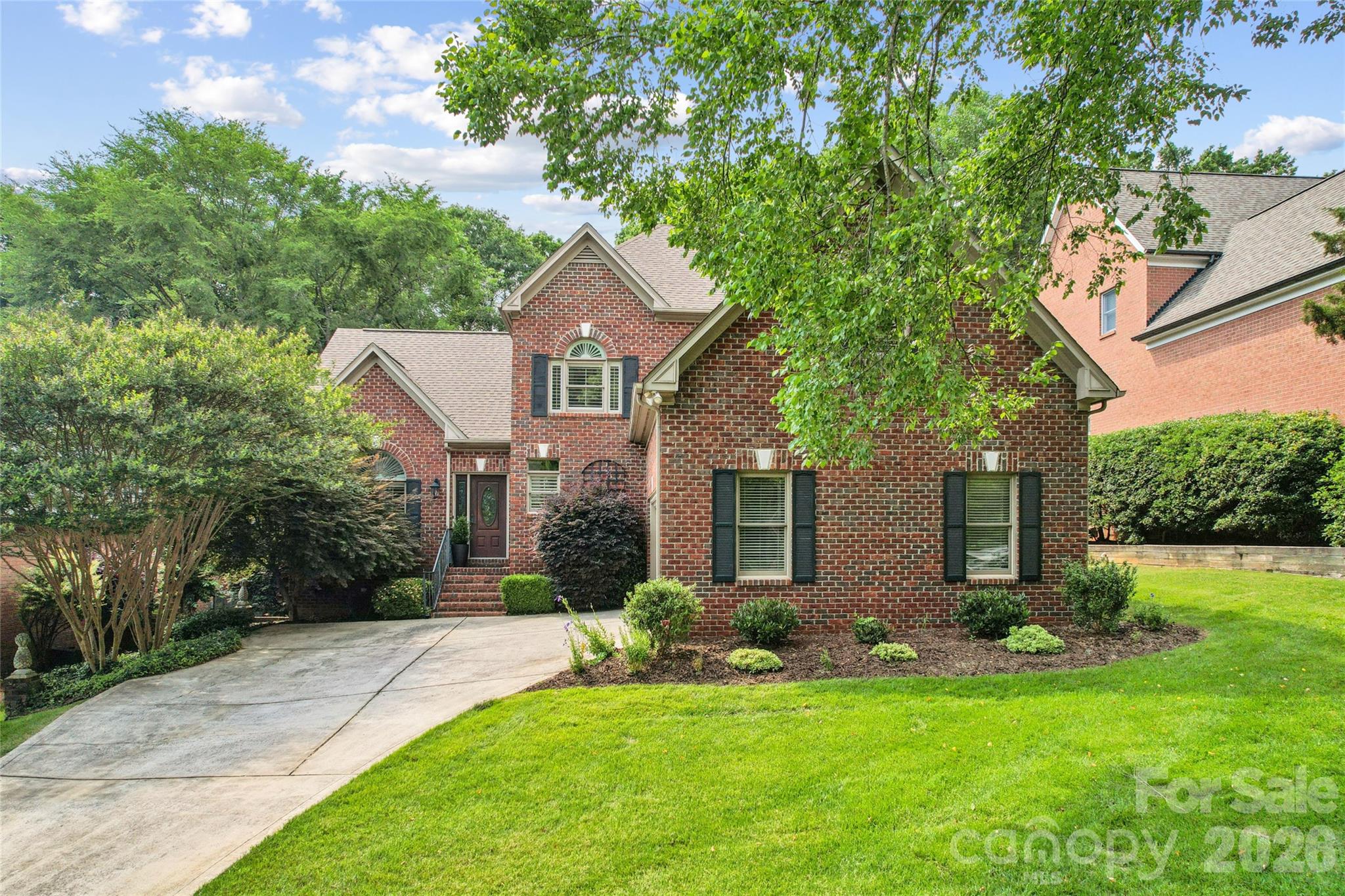Lynrose Court - Residential